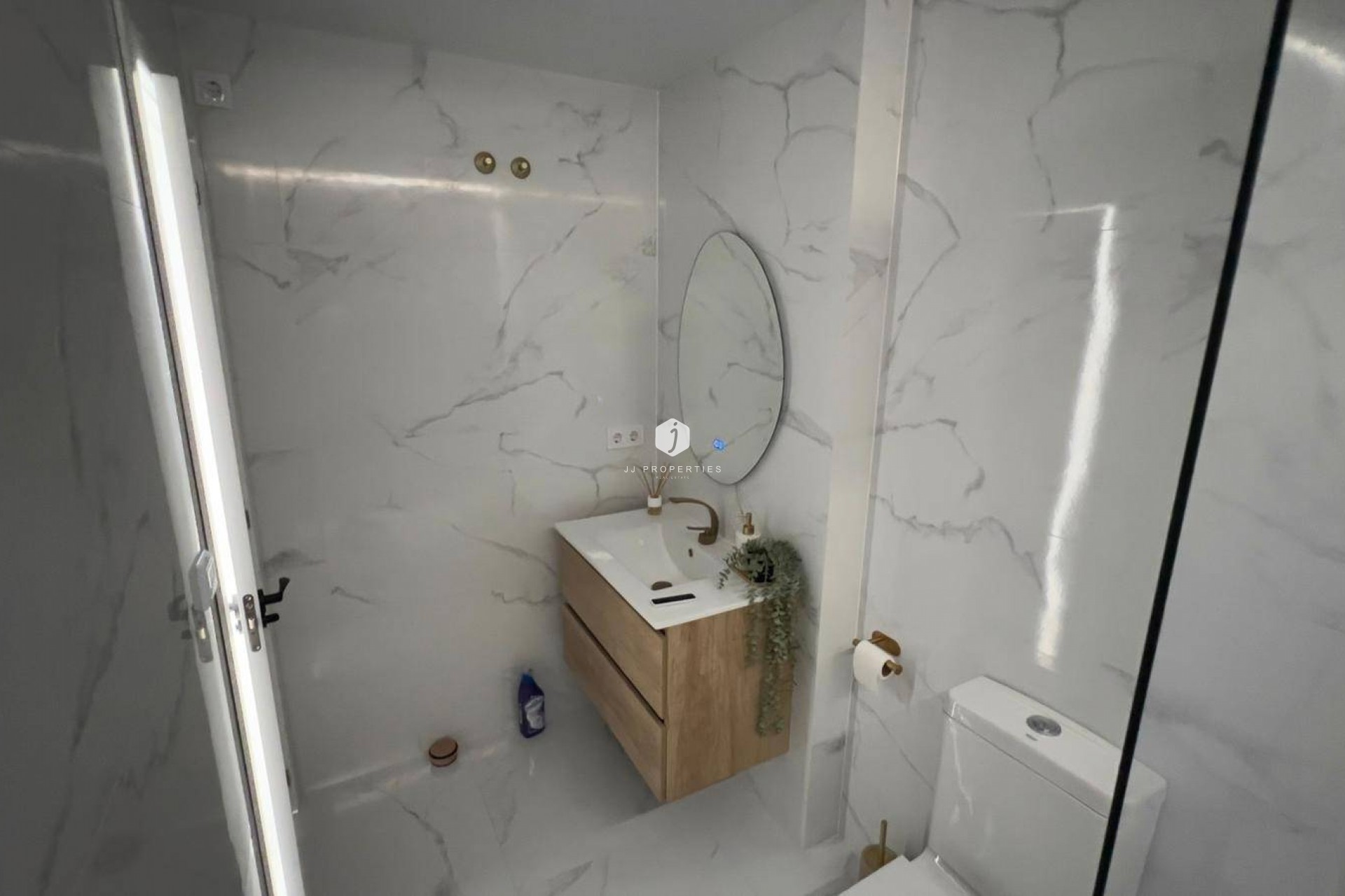 Tweedehands - Penthouse -
Orihuela Costa - La Zenia