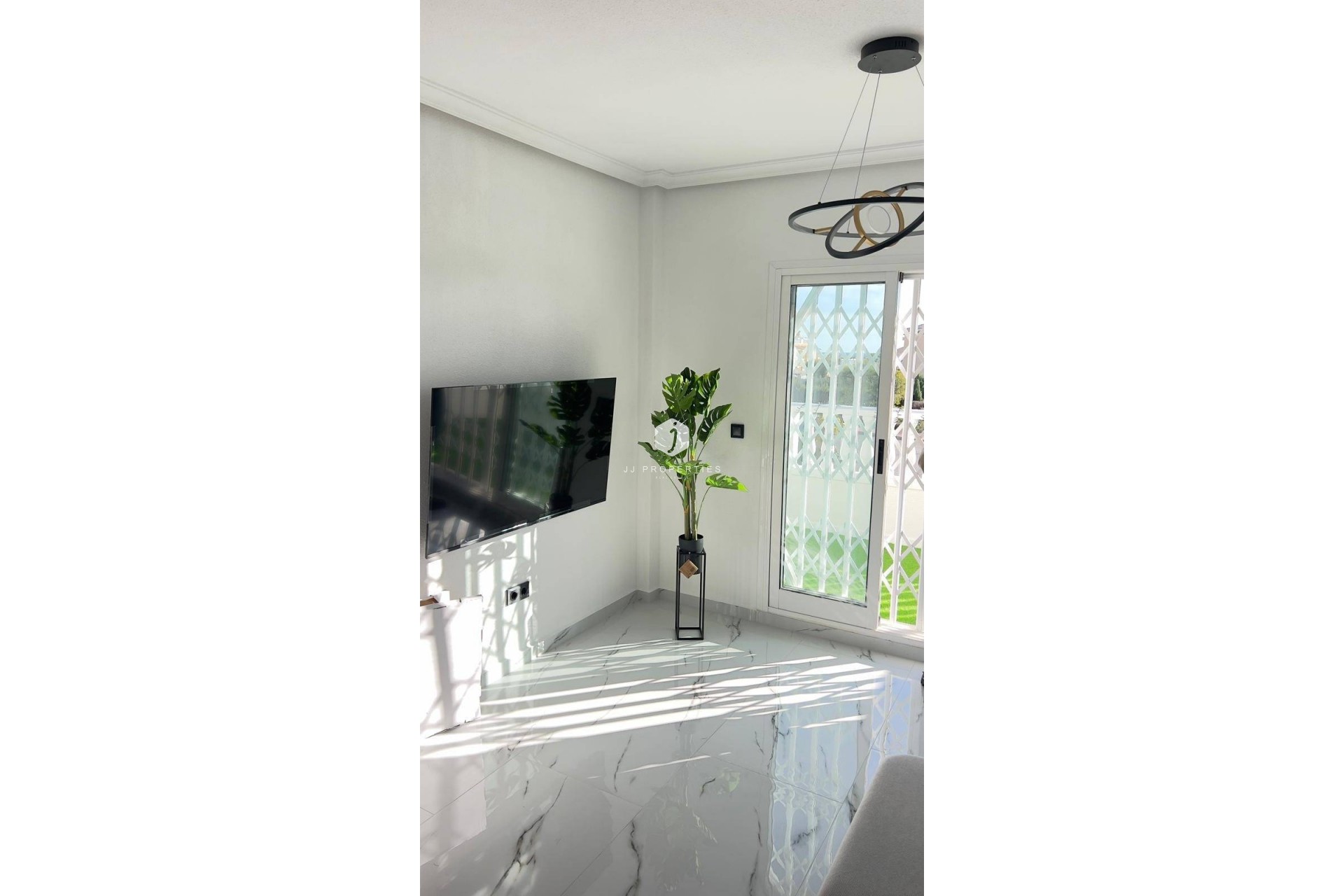 Tweedehands - Penthouse -
Orihuela Costa - La Zenia