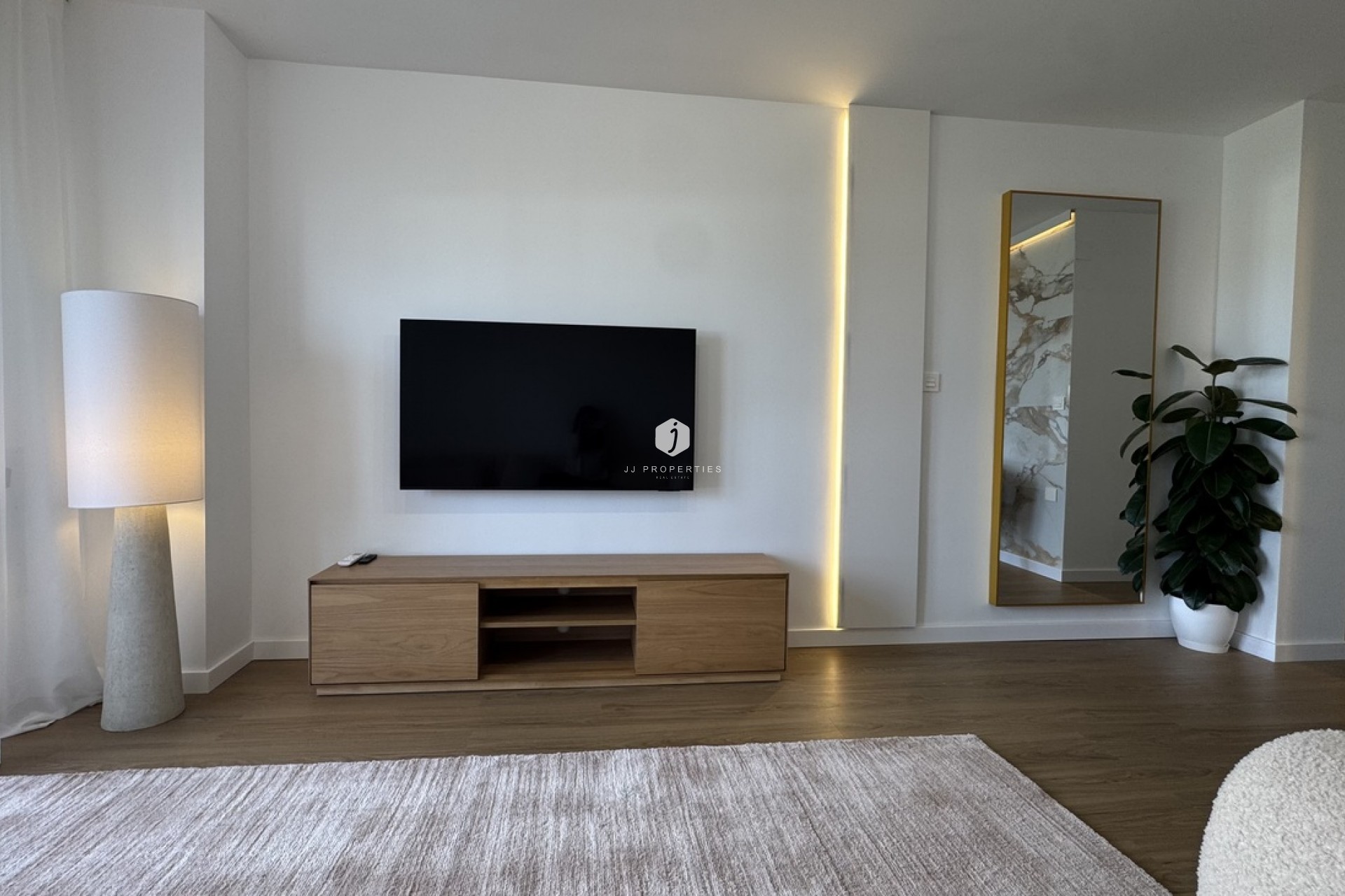 Tweedehands - Penthouse -
Punta Prima - Costa Blanca
