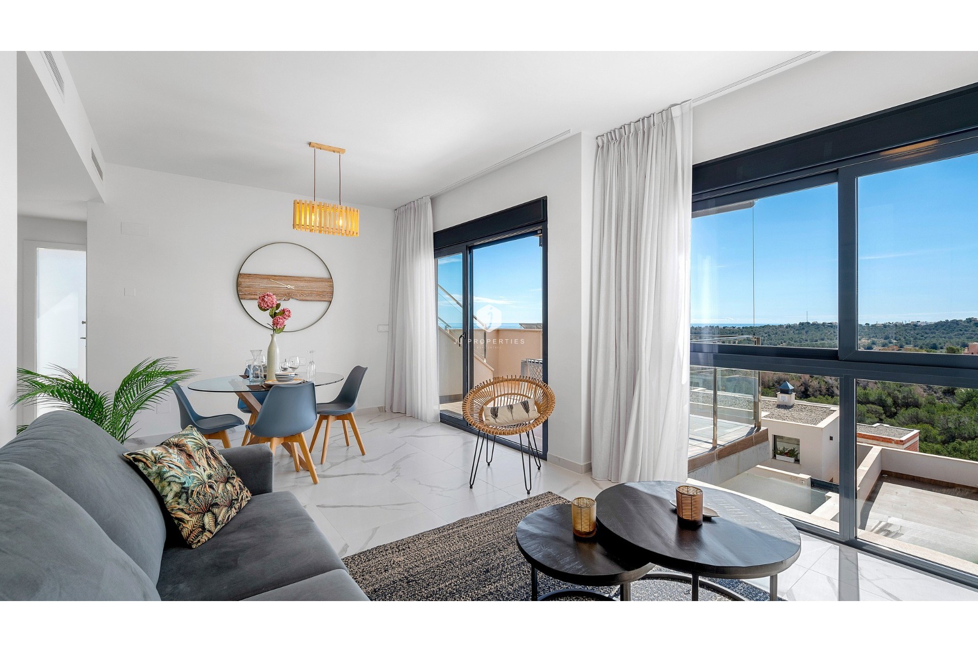 Tweedehands - Penthouse -
San Miguel de Salinas - Inland