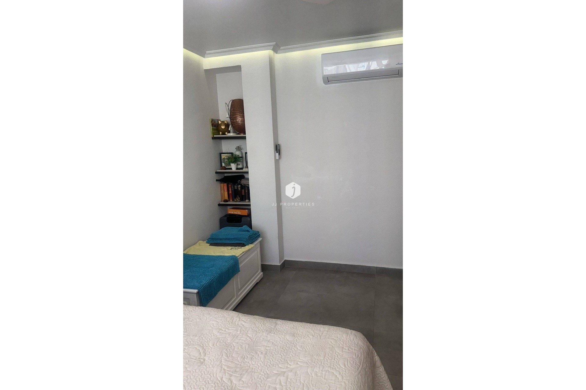 Tweedehands - Penthouse -
Torrevieja - Centro