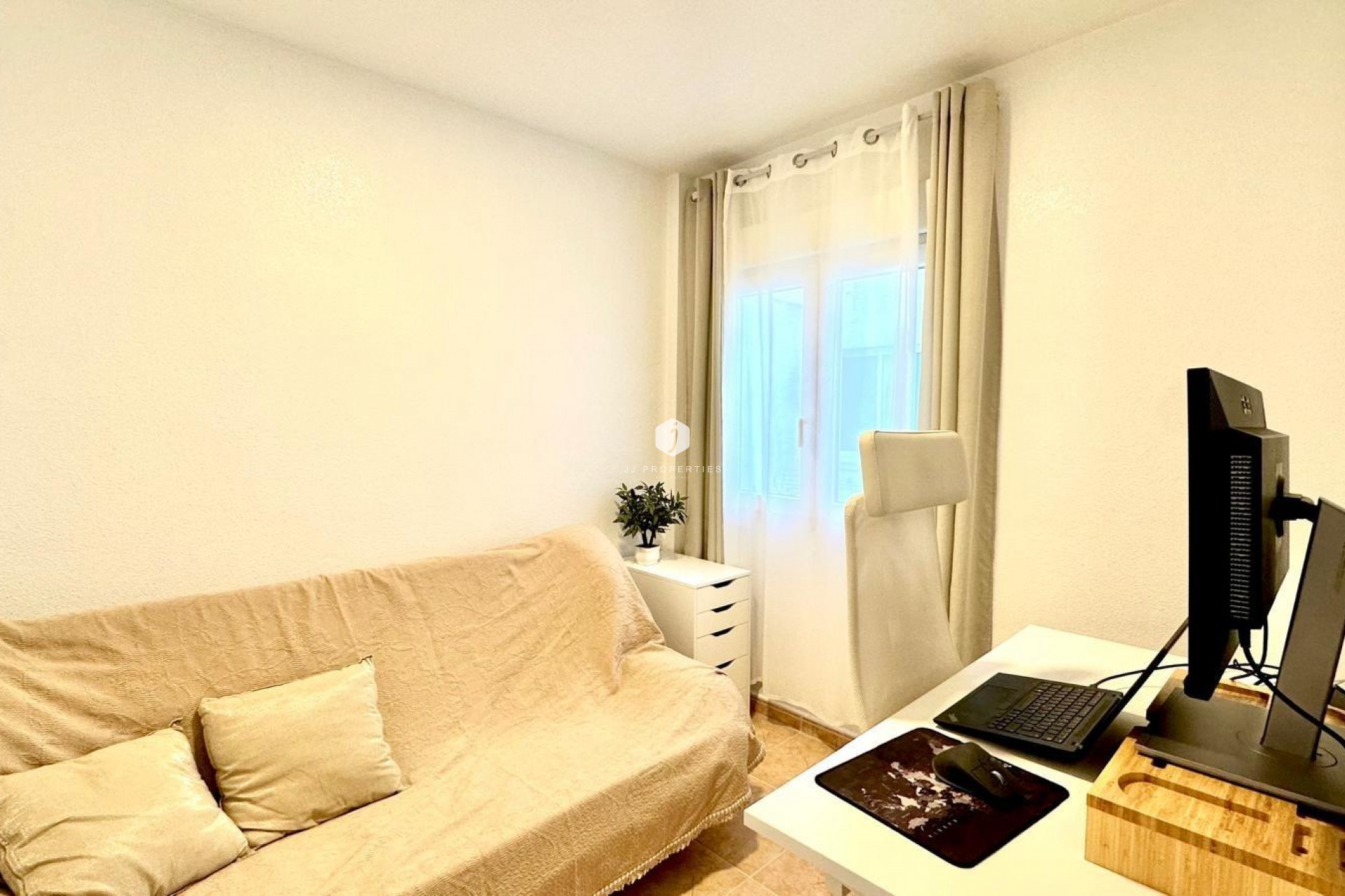 Tweedehands - Penthouse -
Torrevieja - Centro