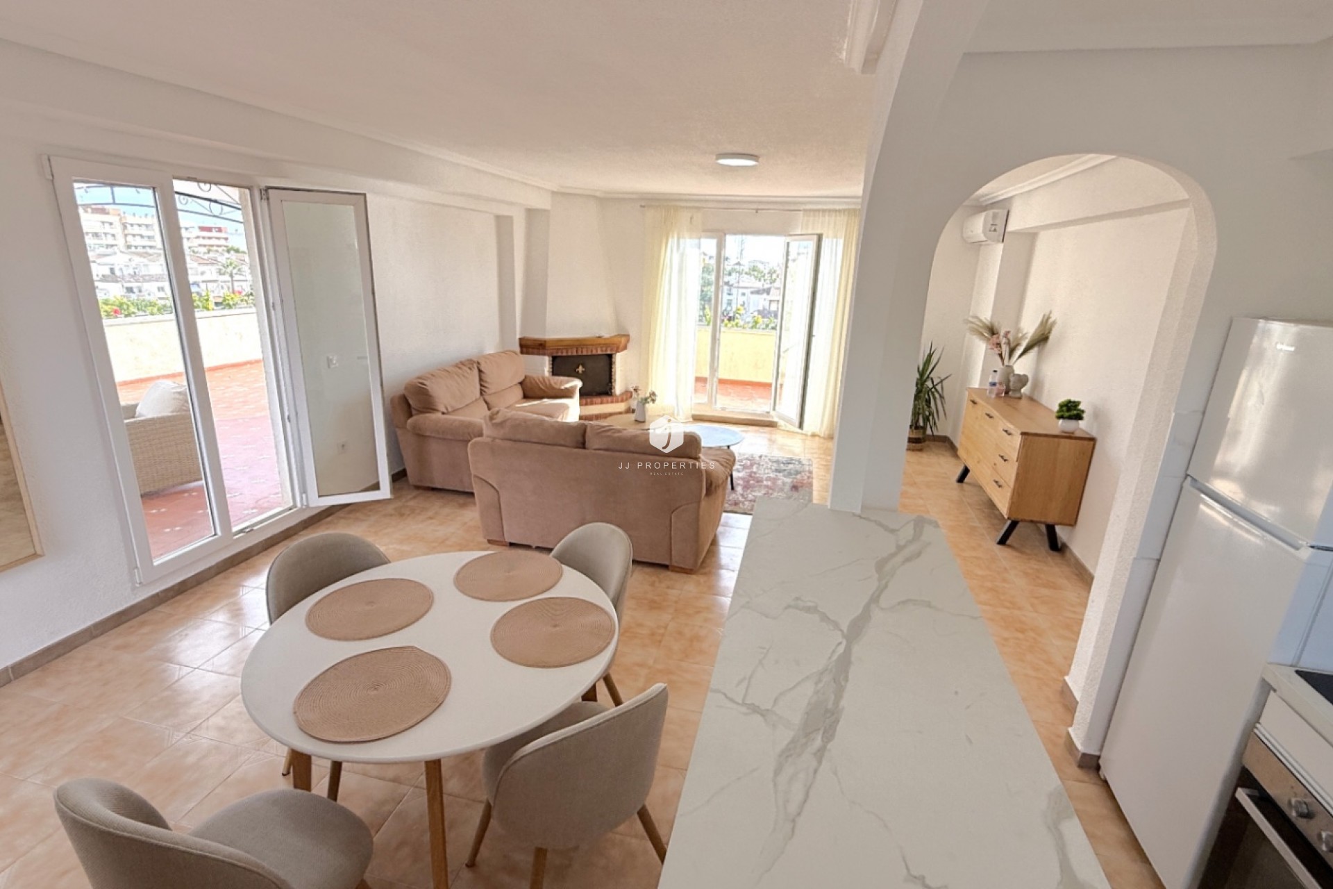 Tweedehands - Penthouse -
Torrevieja - Costa Blanca