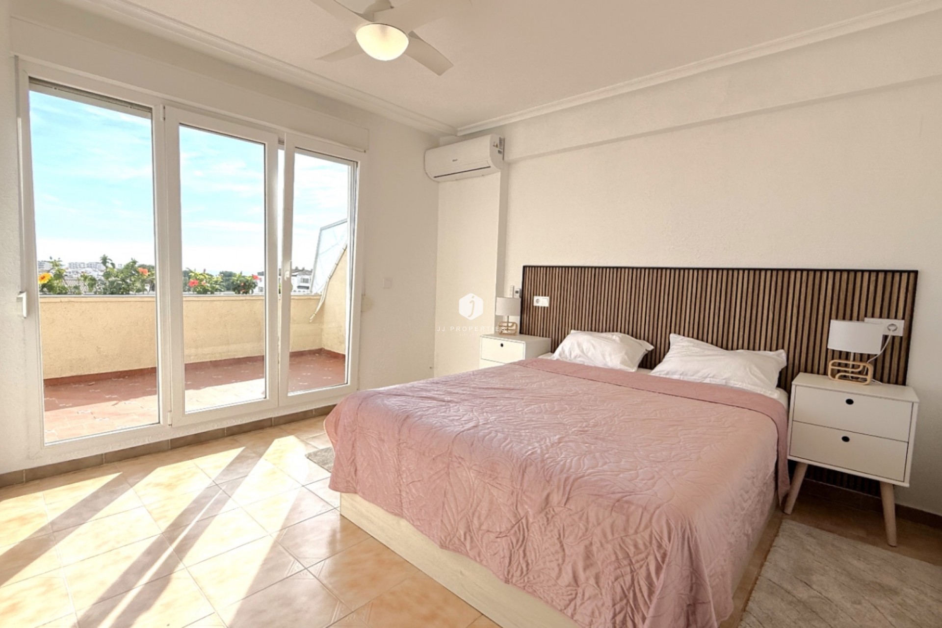Tweedehands - Penthouse -
Torrevieja - Costa Blanca