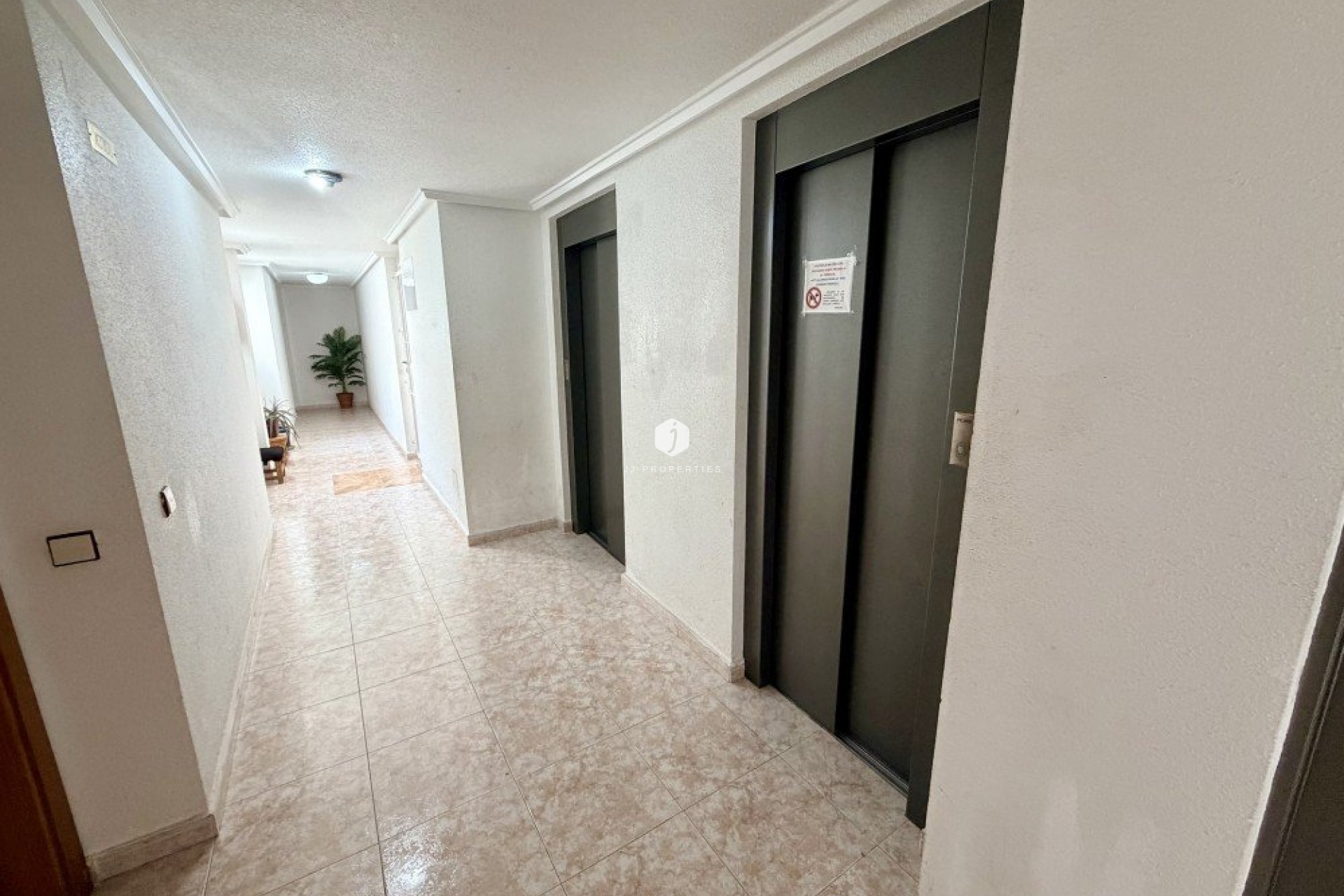 Tweedehands - Penthouse -
Torrevieja - Costa Blanca