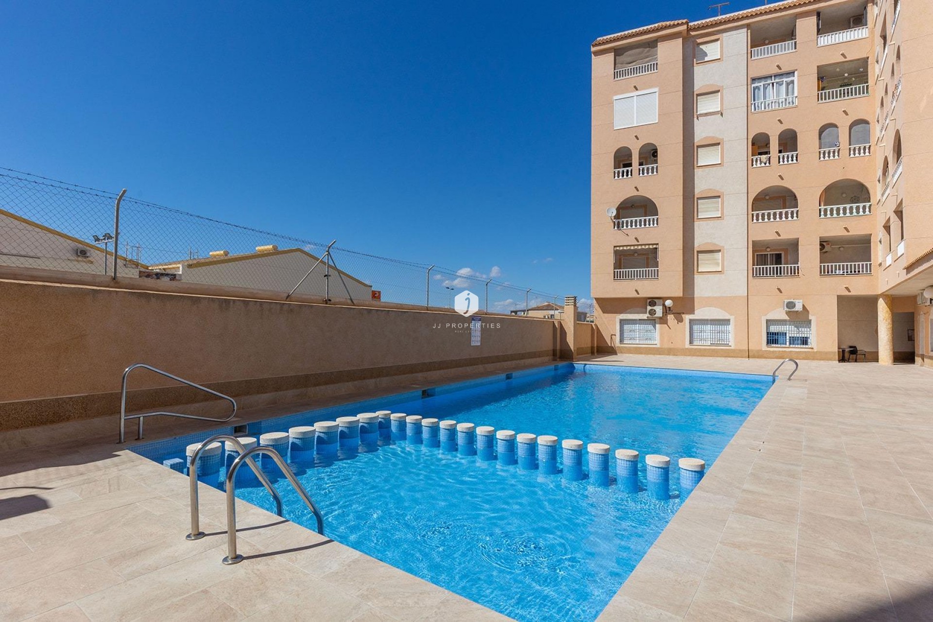 Tweedehands - Penthouse -
Torrevieja - El molino