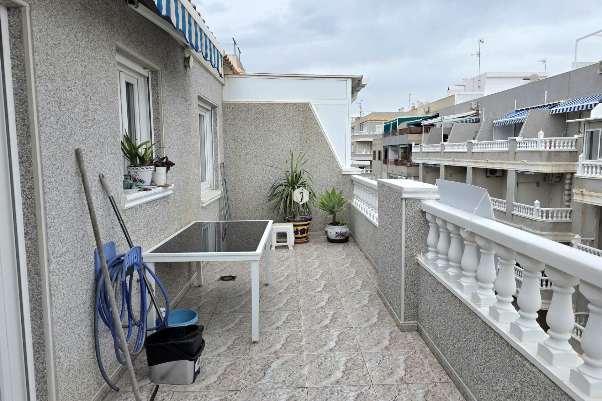 Tweedehands - Penthouse -
Torrevieja - Estacion de autobuses