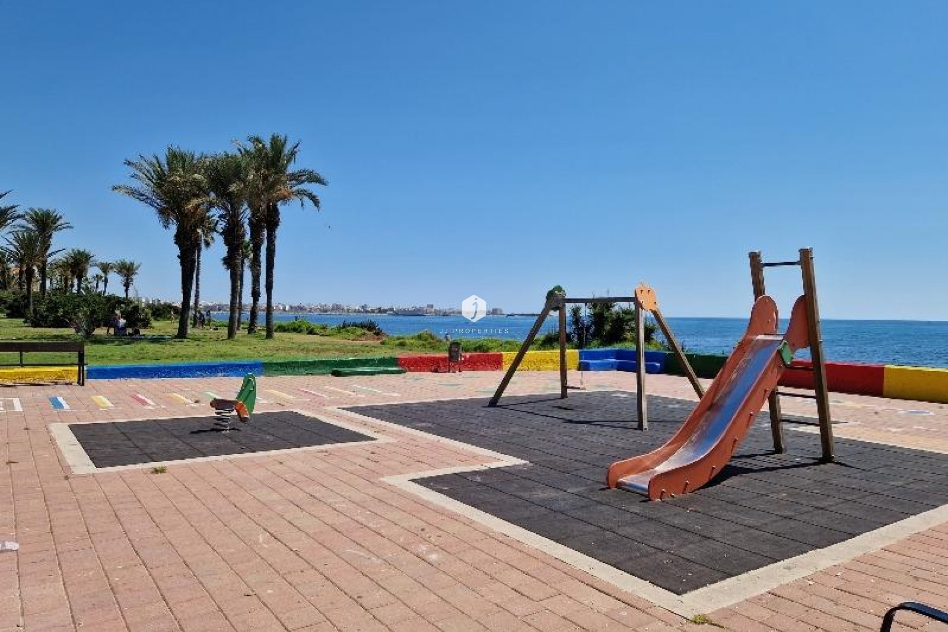 Tweedehands - Penthouse -
Torrevieja - La veleta
