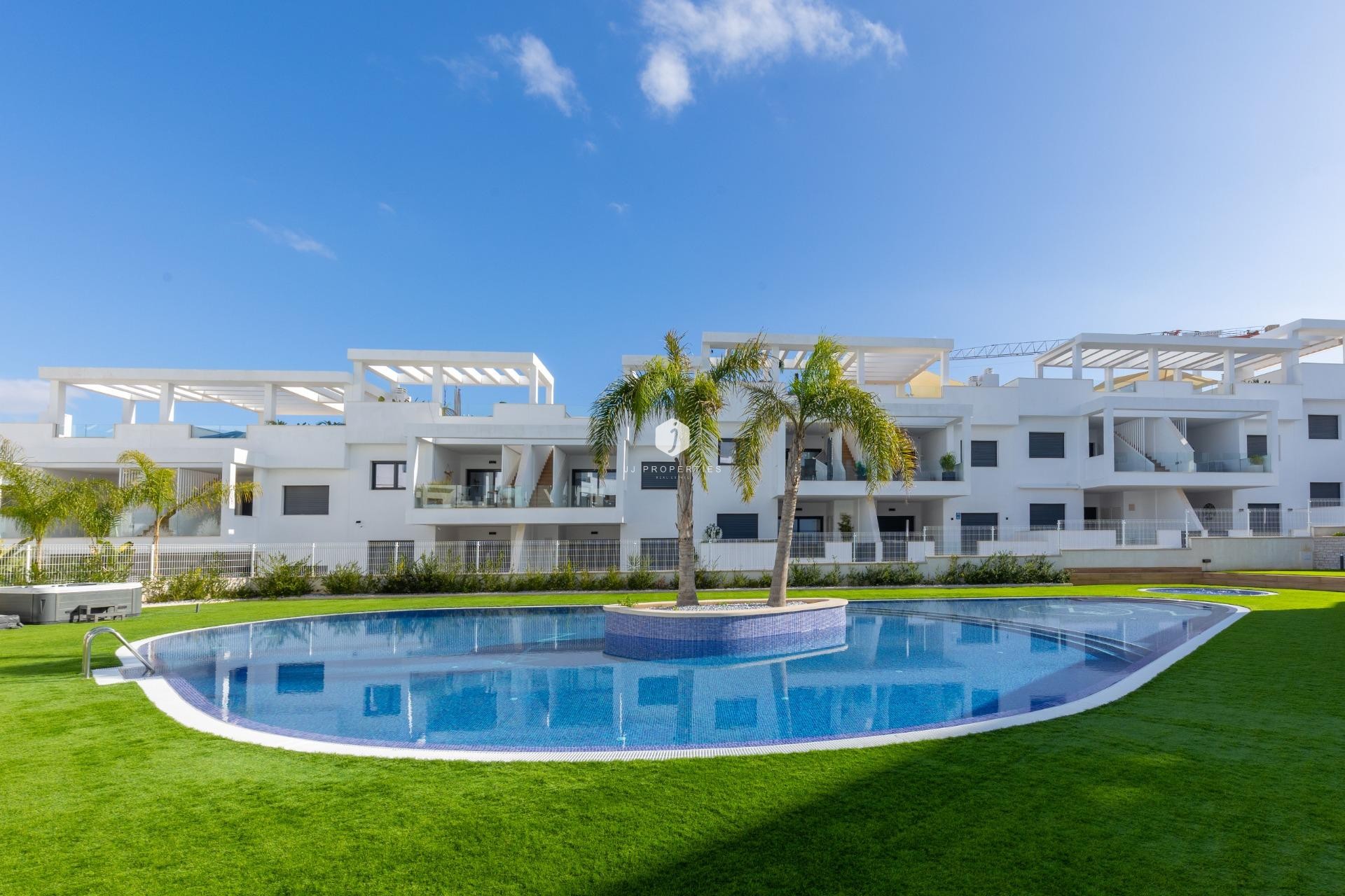Tweedehands - Penthouse -
Torrevieja - Los Balcones - Los Altos del Edén