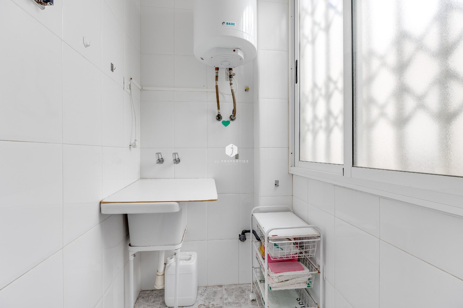 Tweedehands - Penthouse -
Torrevieja - Paseo maritimo