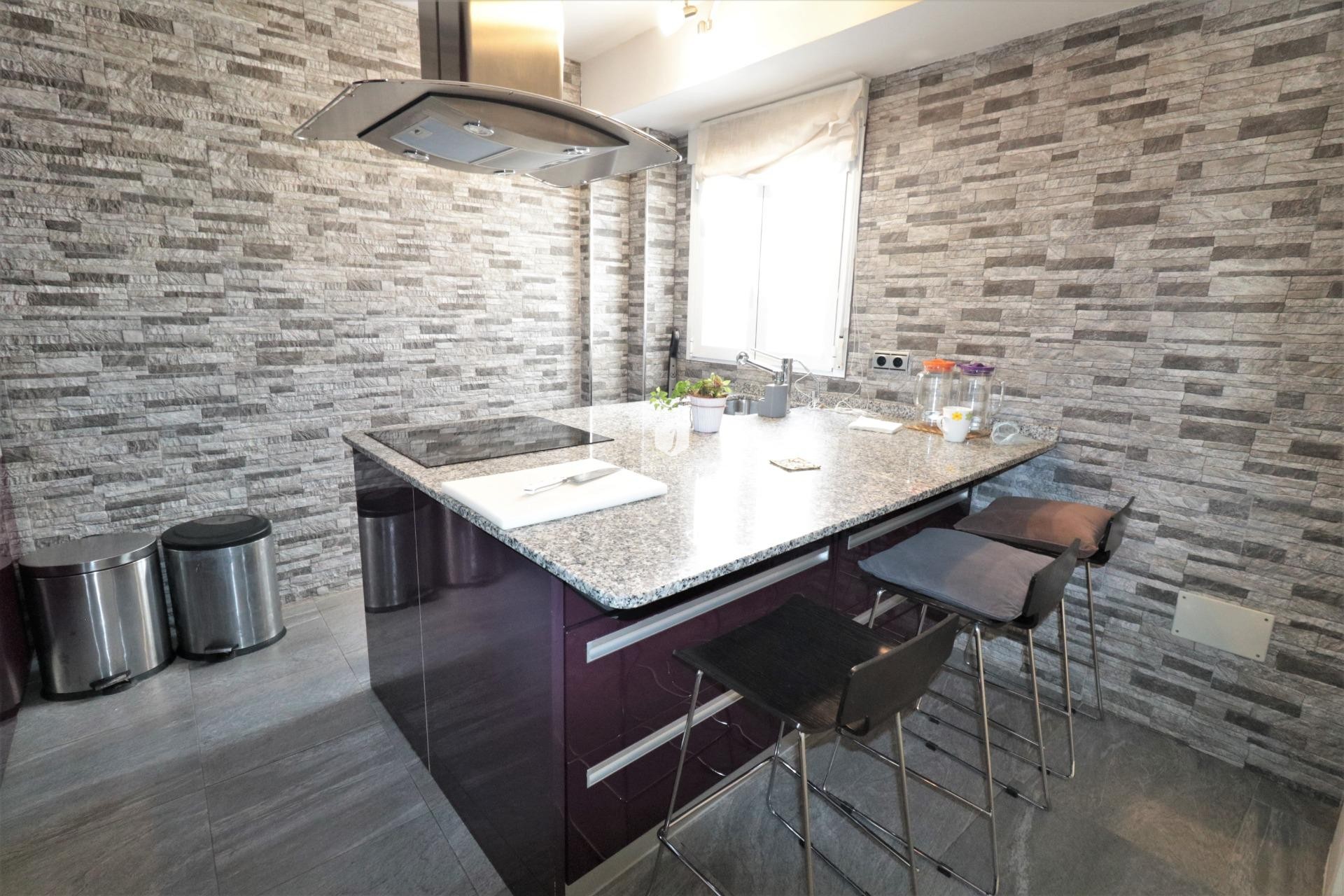 Tweedehands - Penthouse -
Torrevieja - Playa de los Naufragos