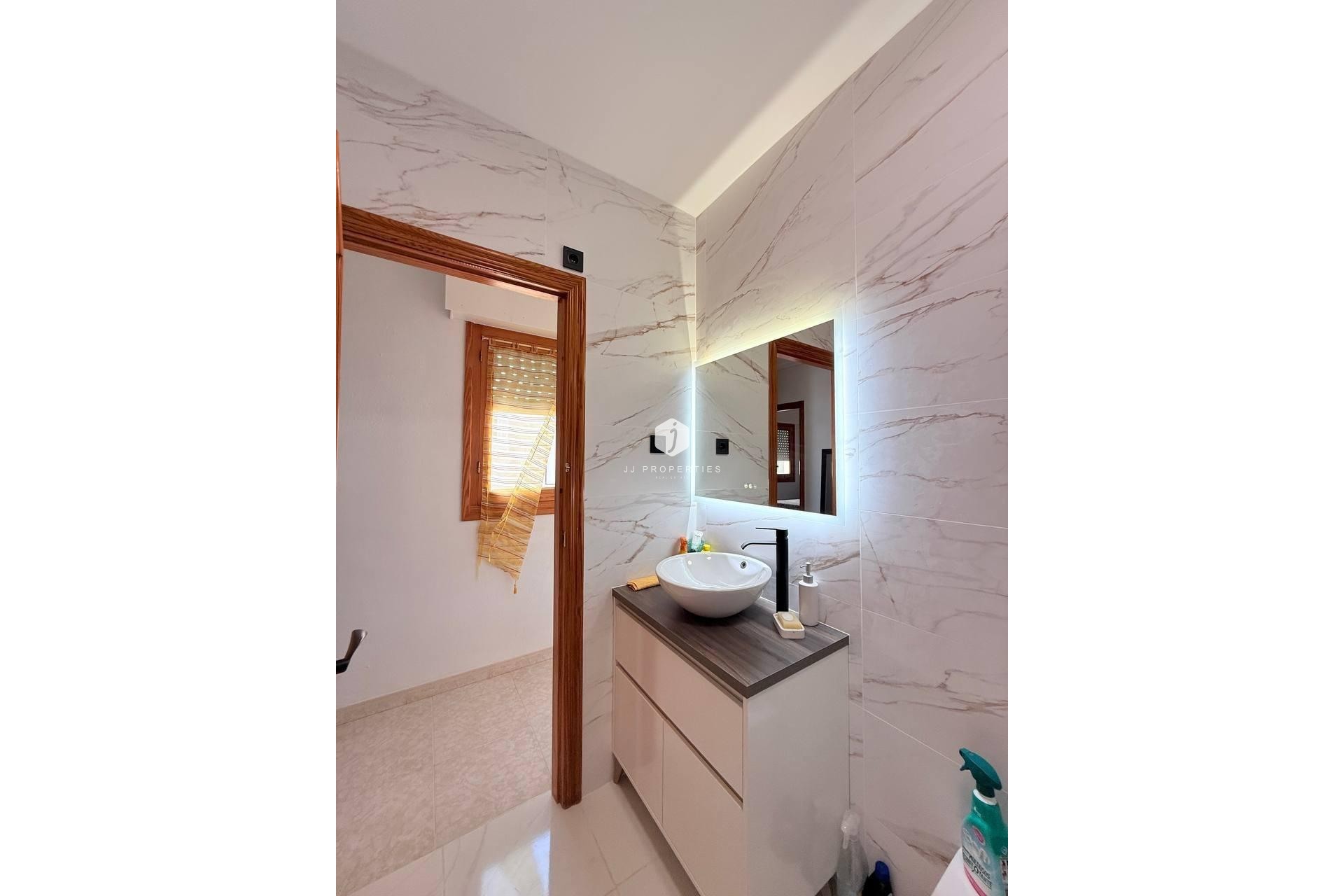 Tweedehands - Penthouse -
Torrevieja - Playa del Cura
