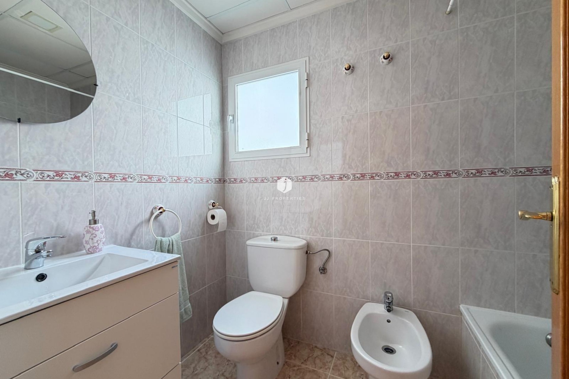 Tweedehands - Penthouse -
Torrevieja - Playa del Cura