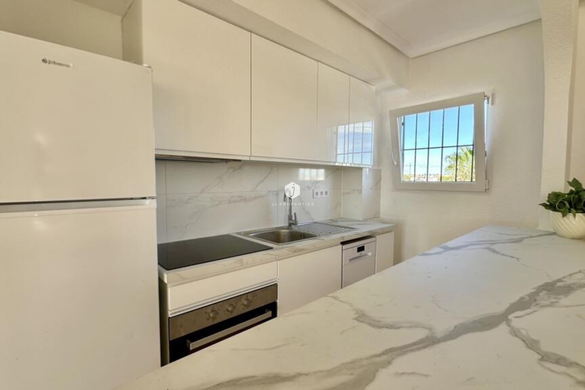 Tweedehands - Penthouse -
Torrevieja - Punta prima