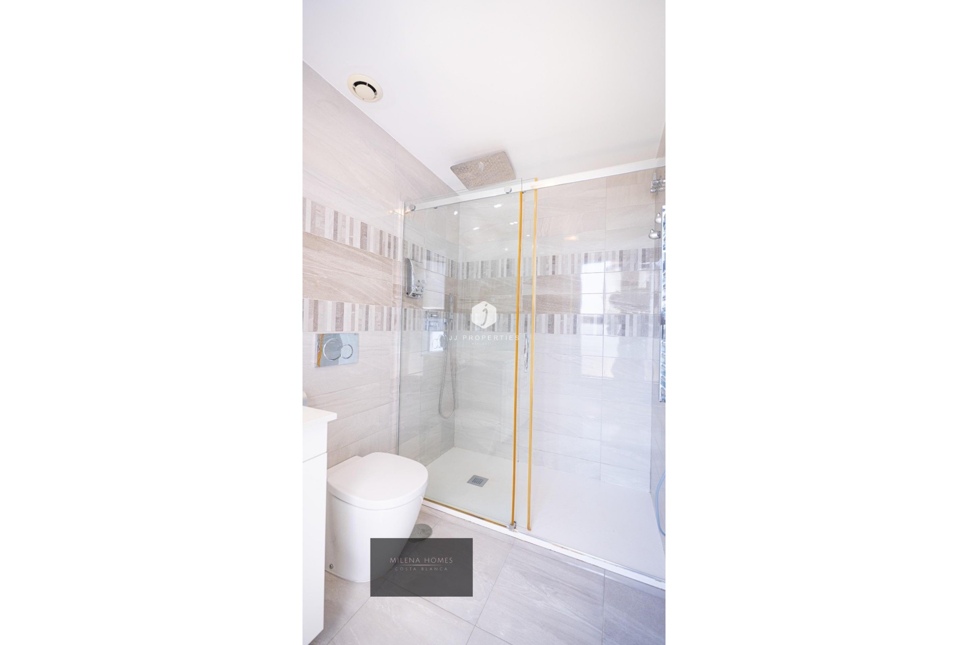 Tweedehands - Penthouse -
Torrevieja - Punta prima