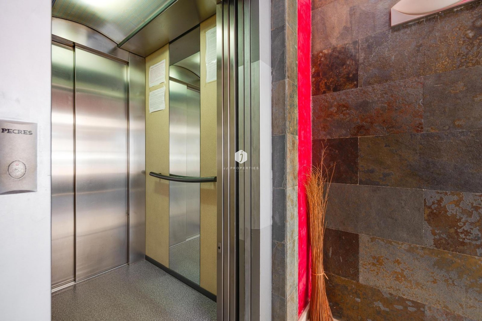 Tweedehands - Penthouse -
Torrevieja