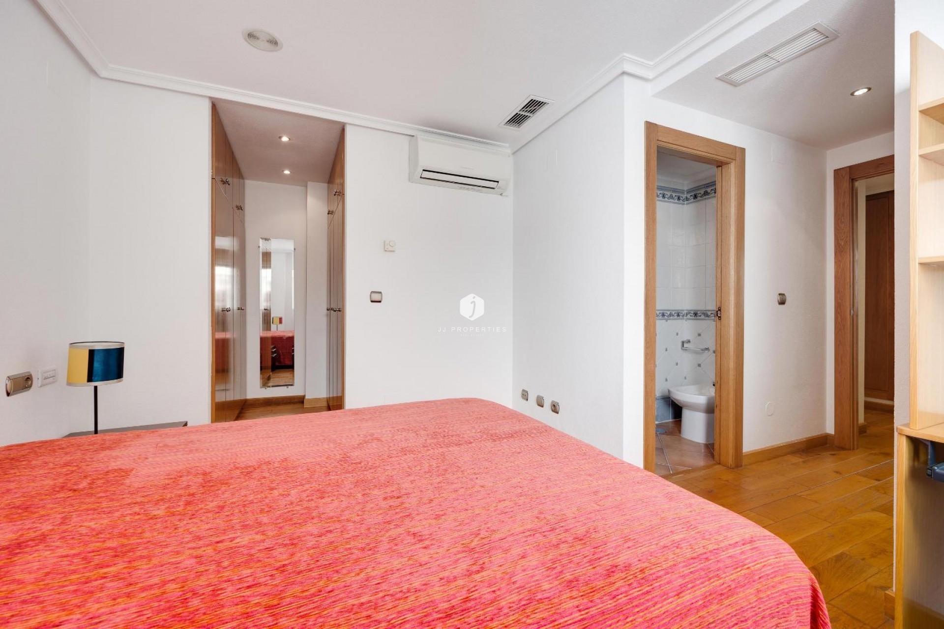 Tweedehands - Penthouse -
Torrevieja