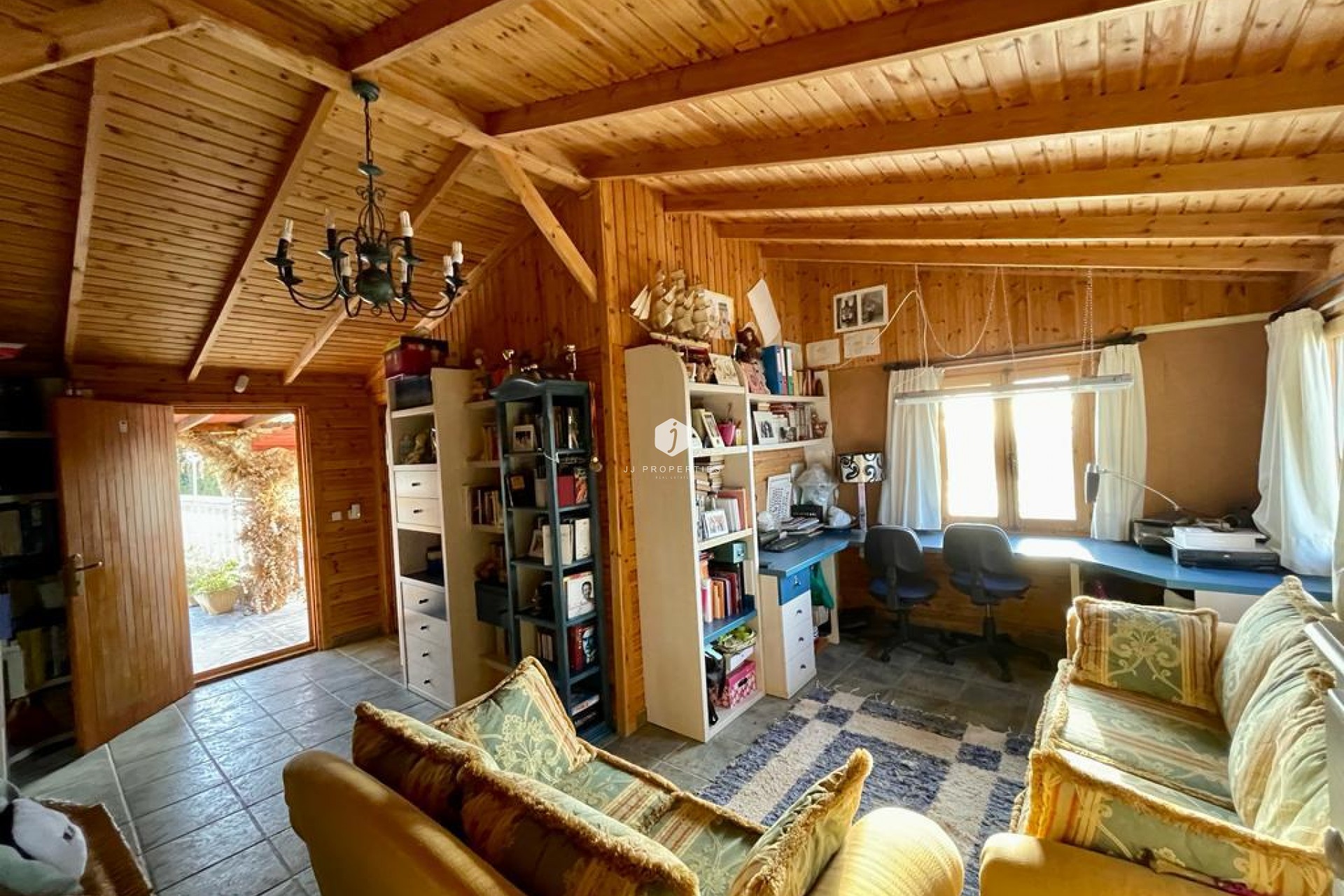 Tweedehands - Villa -
Albatera - Inland