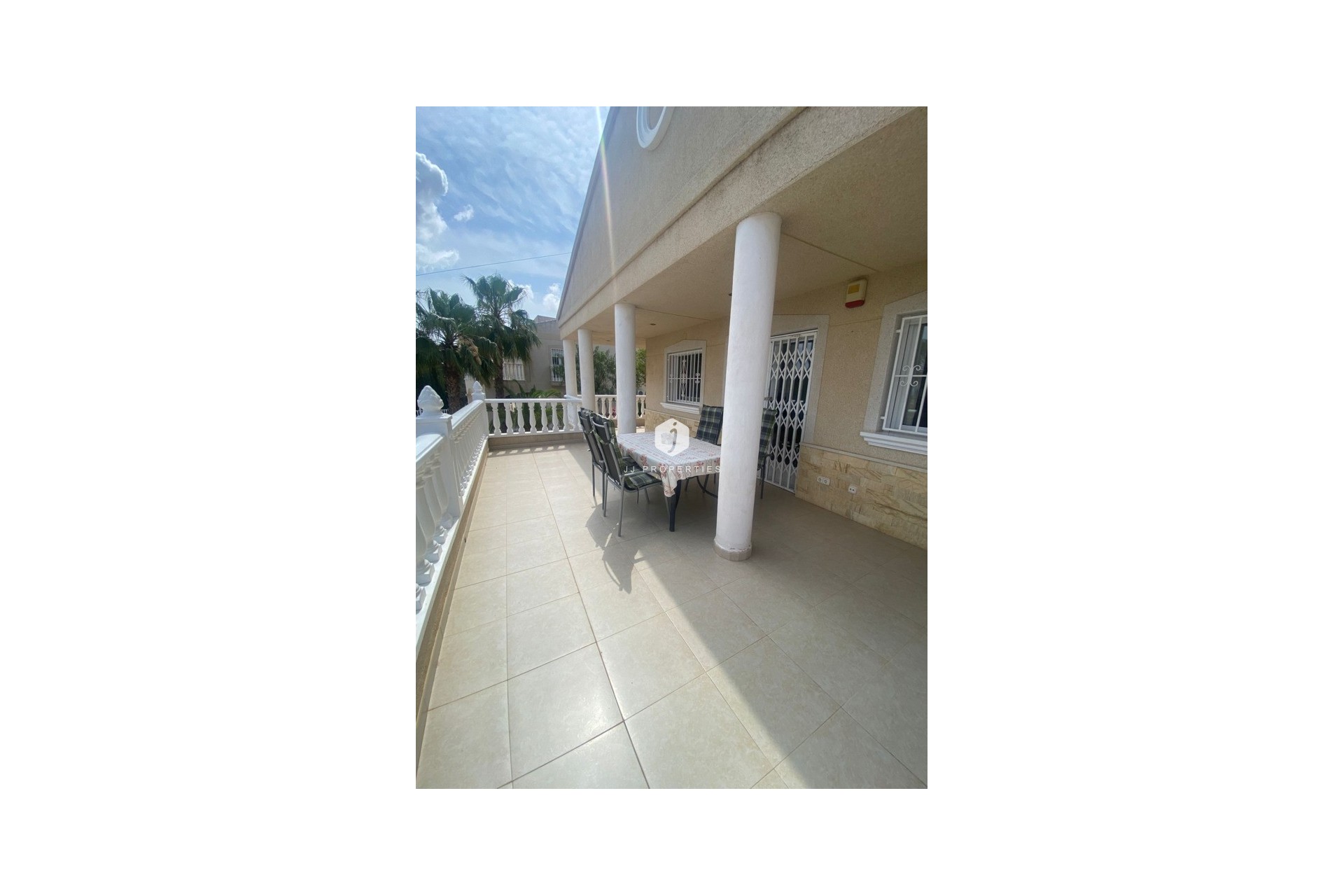 Tweedehands - Villa -
Algorfa - Inland