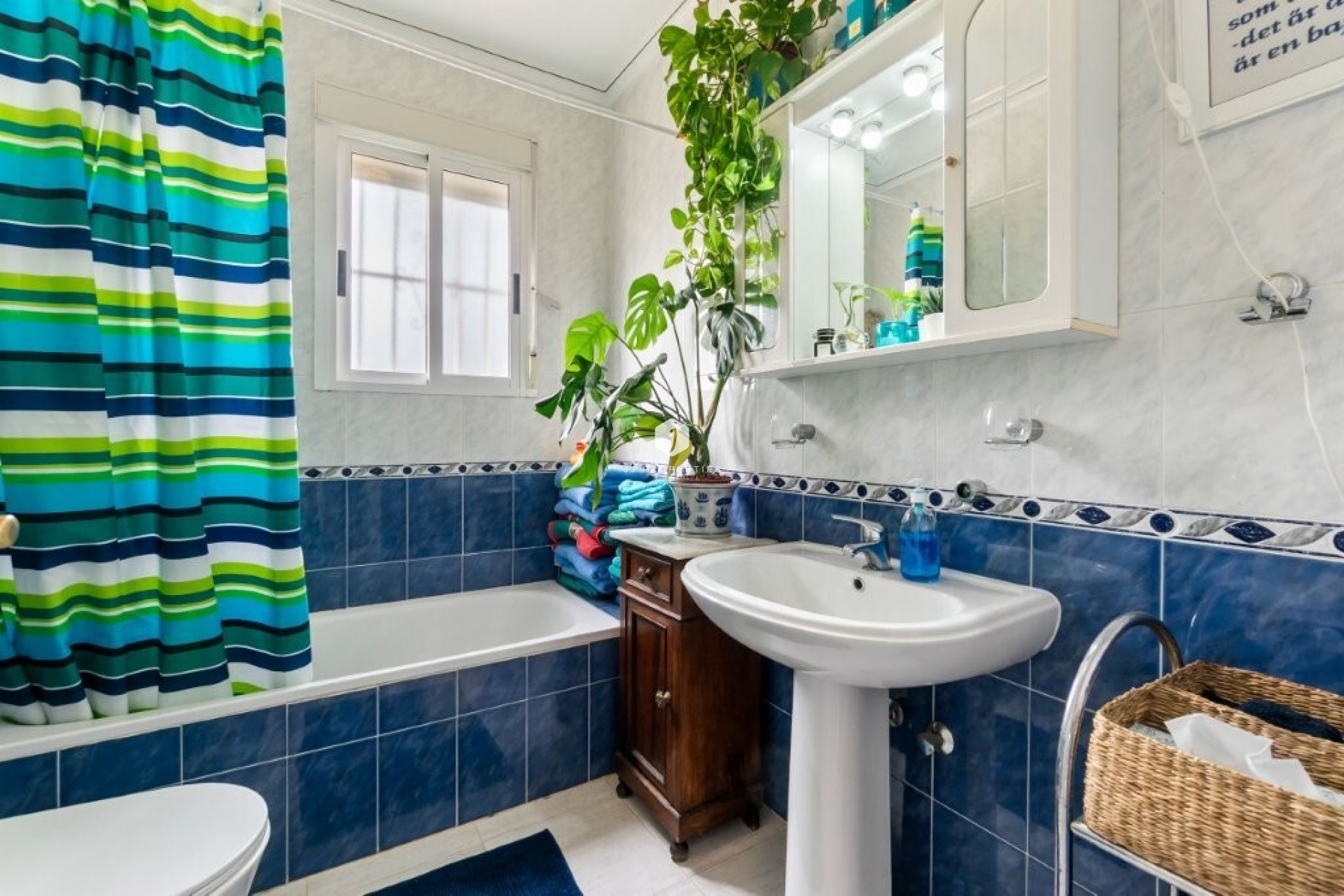 Tweedehands - Villa -
Algorfa - Montemar