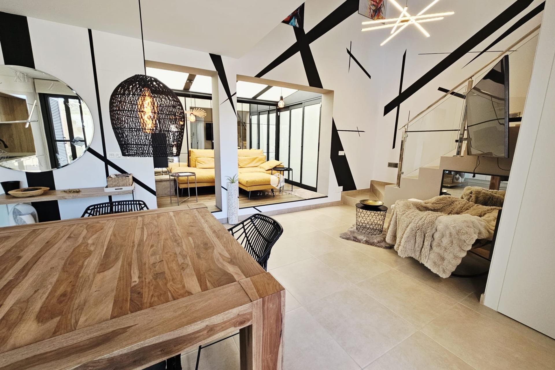 Tweedehands - Villa -
Benijofar - Benimar