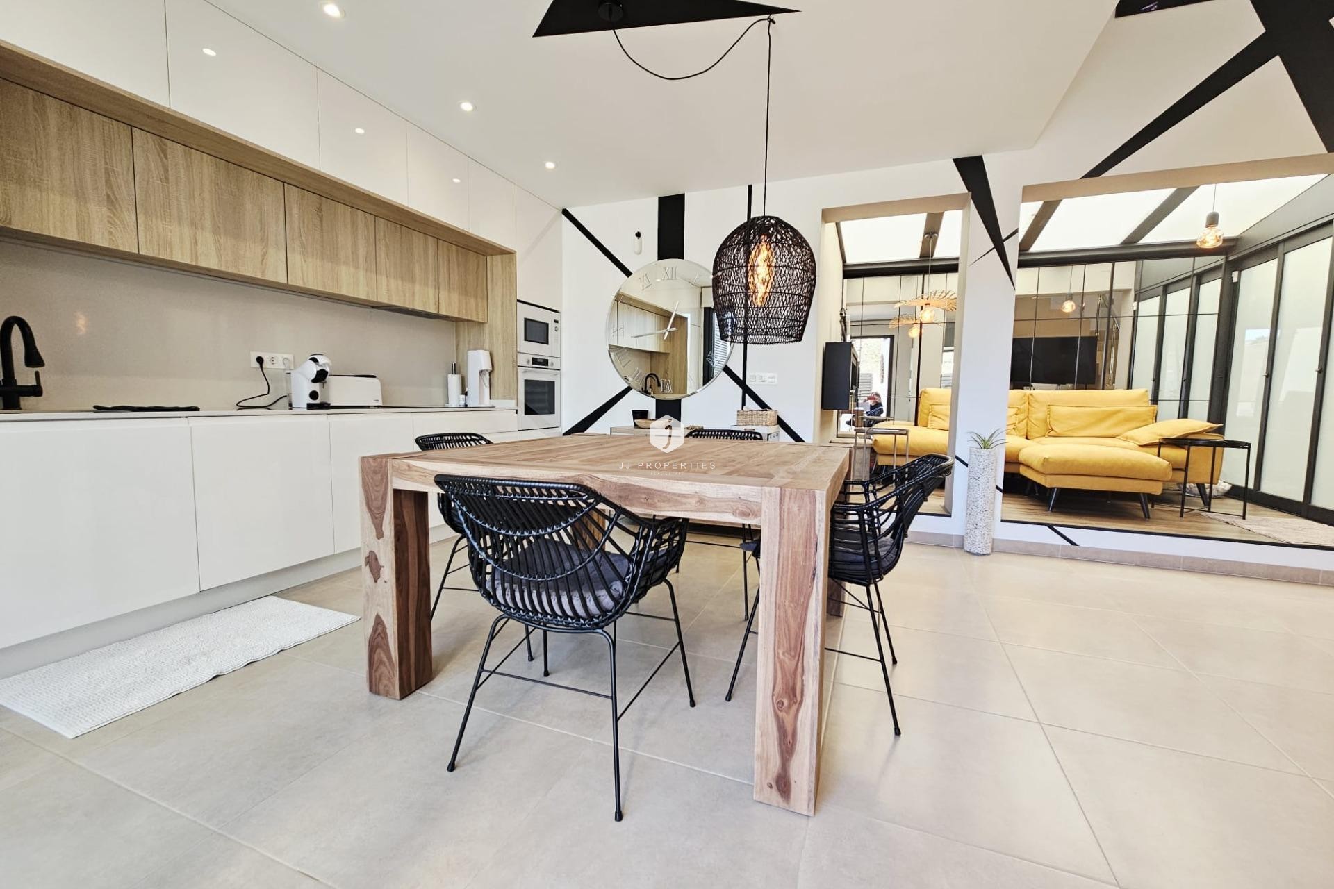 Tweedehands - Villa -
Benijofar - Benimar