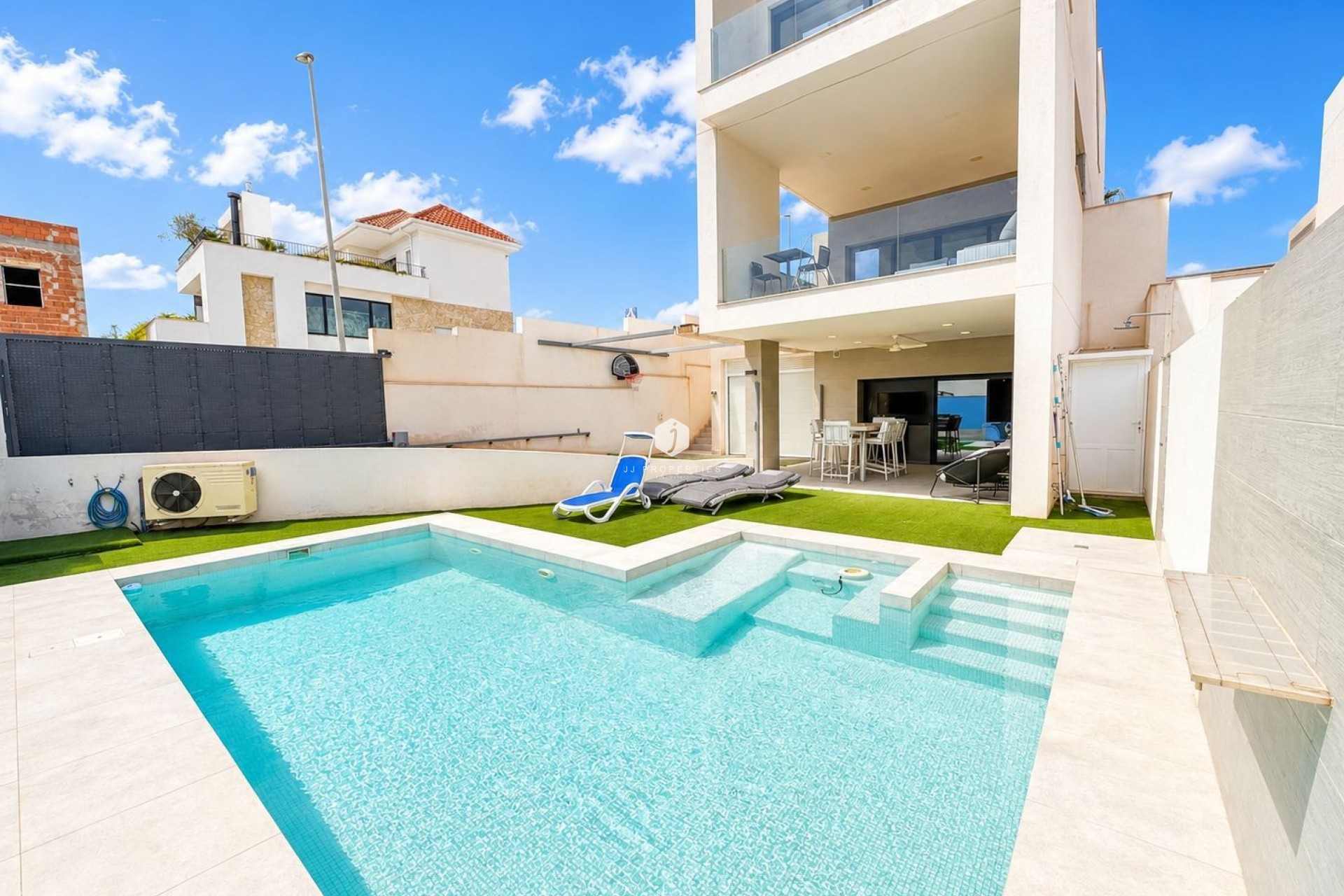 Tweedehands - Villa -
Benijofar - Costa Blanca