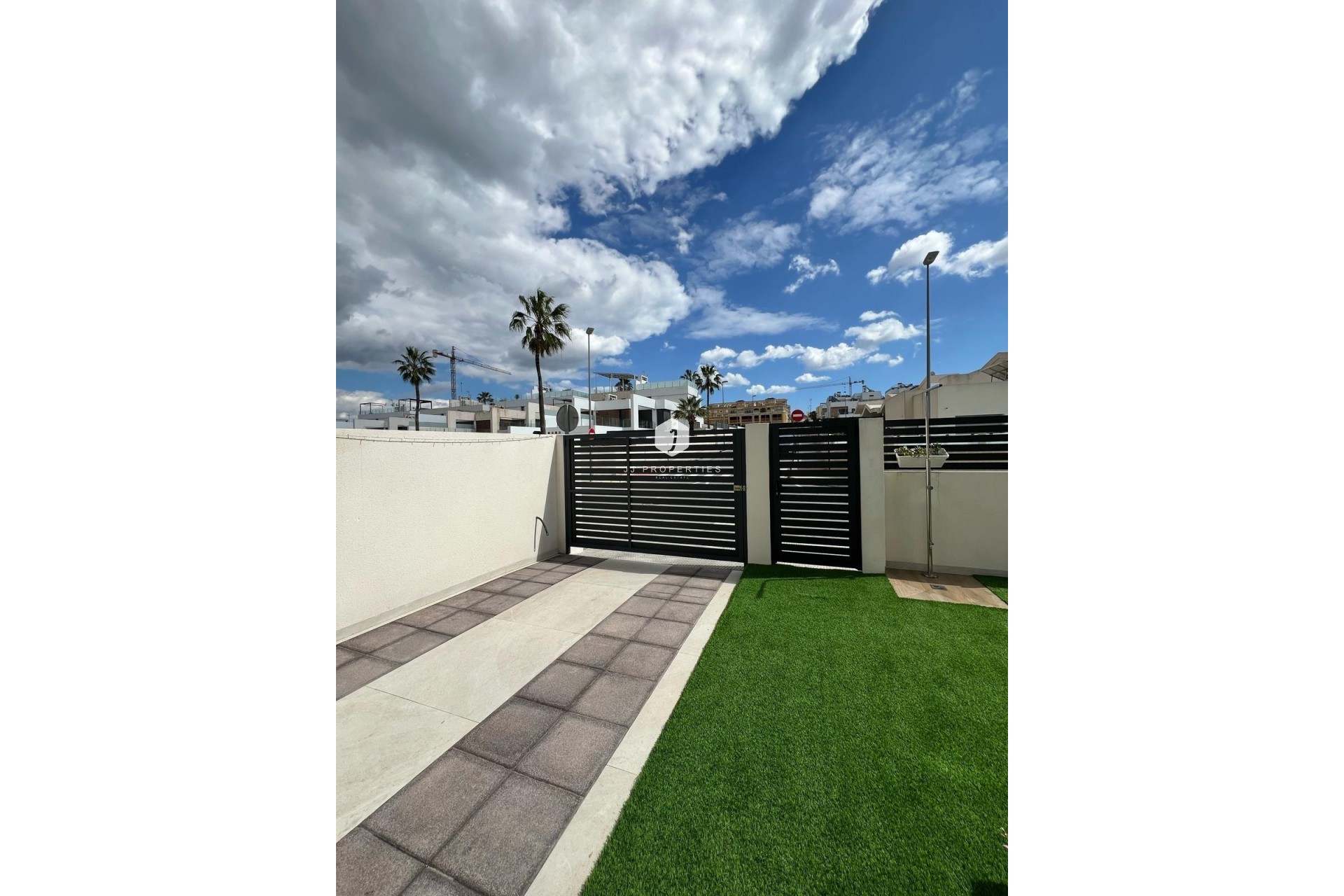 Tweedehands - Villa -
Benijofar