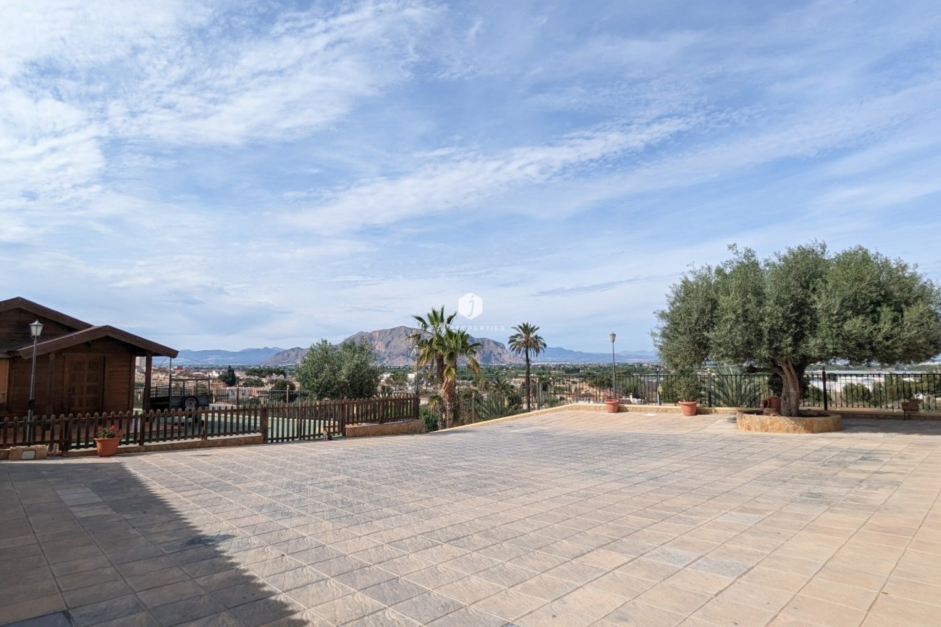 Tweedehands - Villa -
Bigastro - Inland