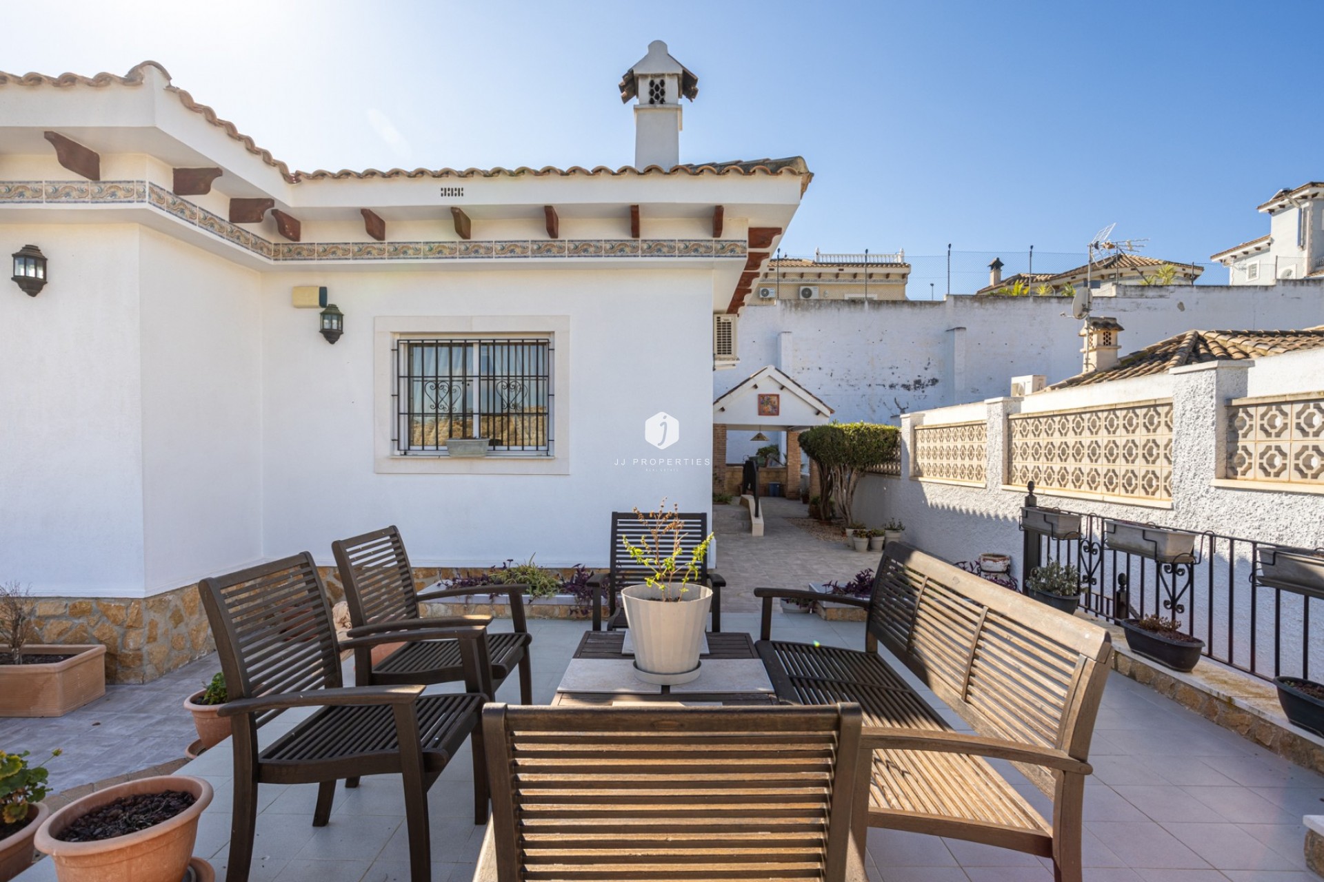 Tweedehands - Villa -
Bigastro - Inland