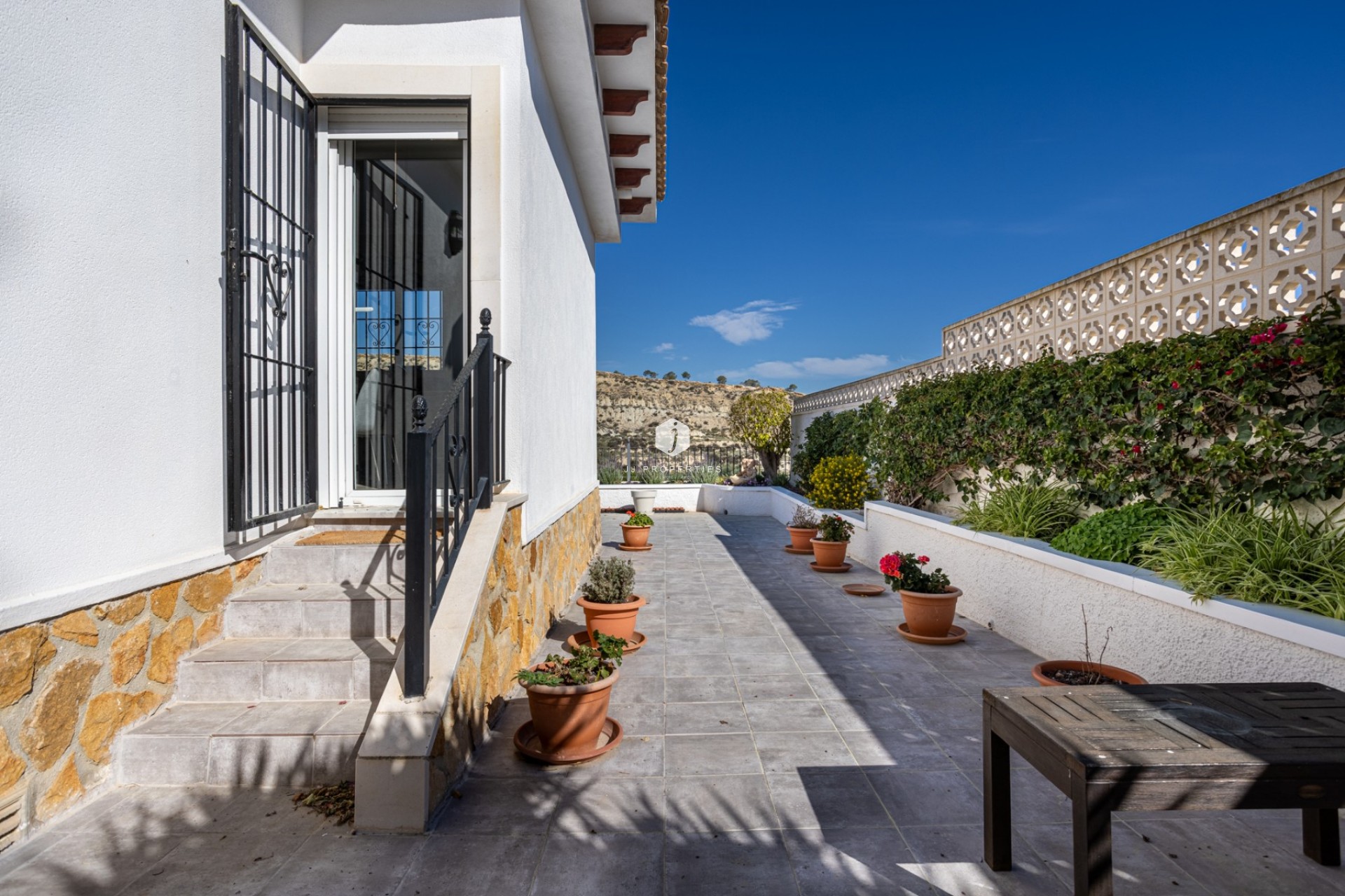 Tweedehands - Villa -
Bigastro - Inland