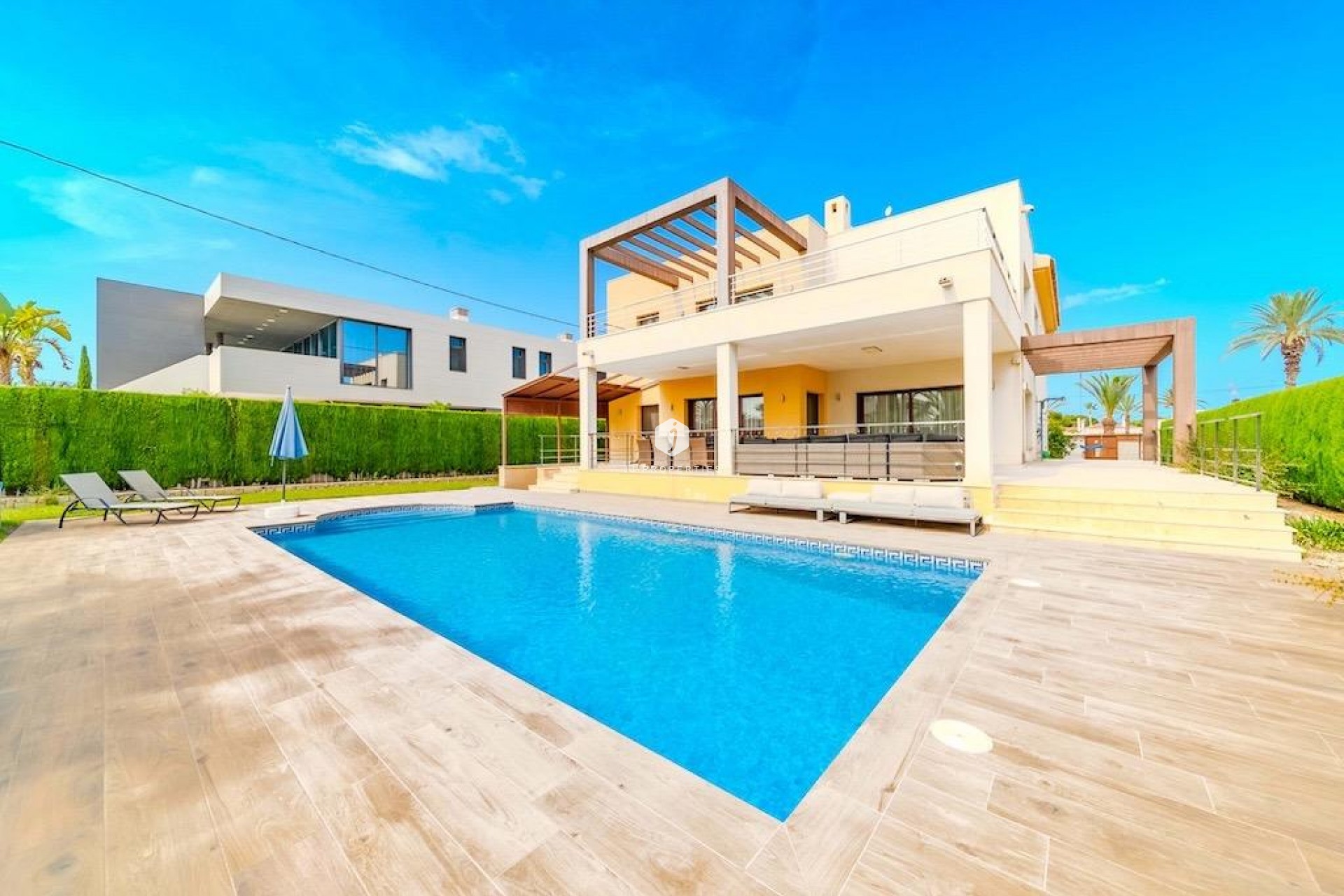 Tweedehands - Villa -
Cabo Roig - Costa Blanca