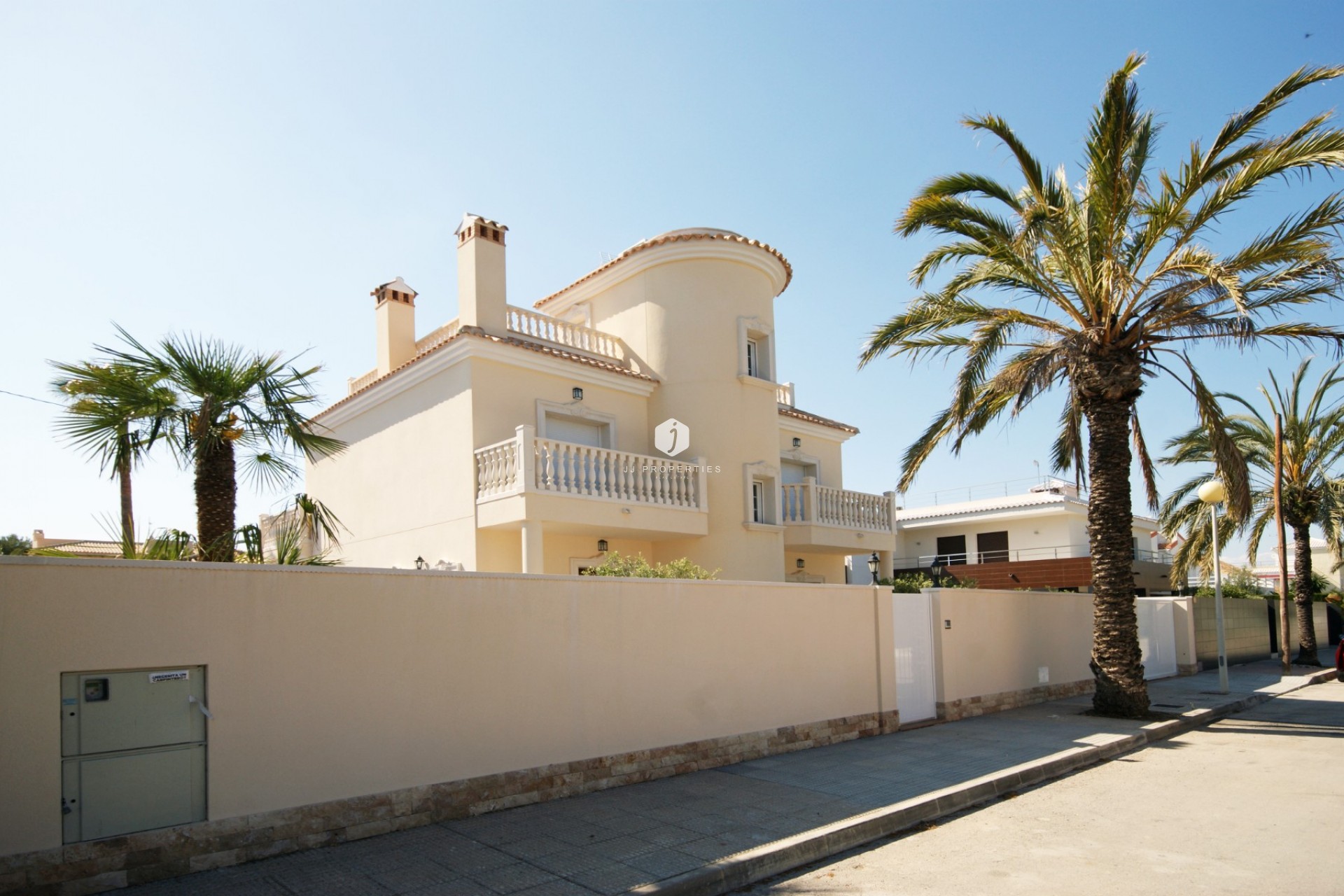 Tweedehands - Villa -
Cabo Roig - Costa Blanca