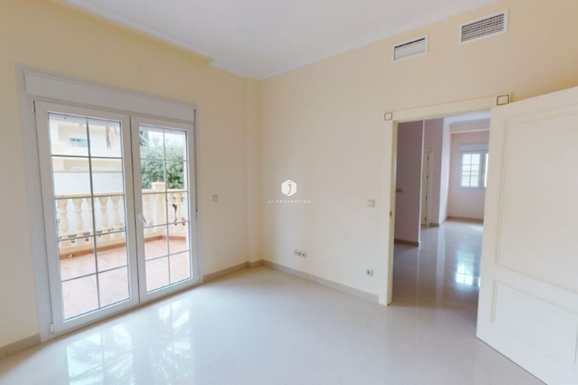 Tweedehands - Villa -
Cabo Roig - Costa Blanca