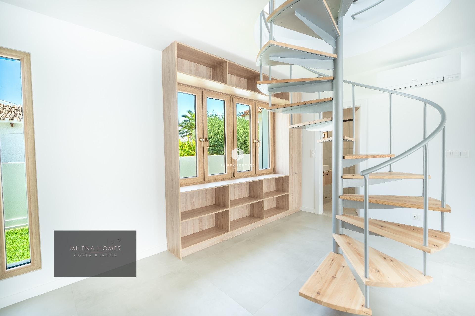 Tweedehands - Villa -
Cabo Roig