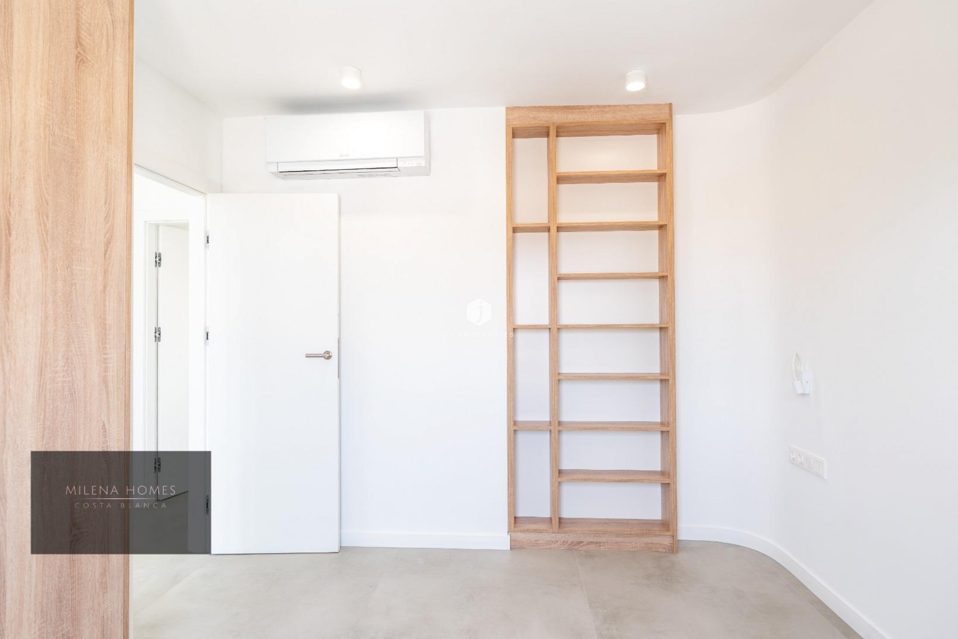 Tweedehands - Villa -
Cabo Roig