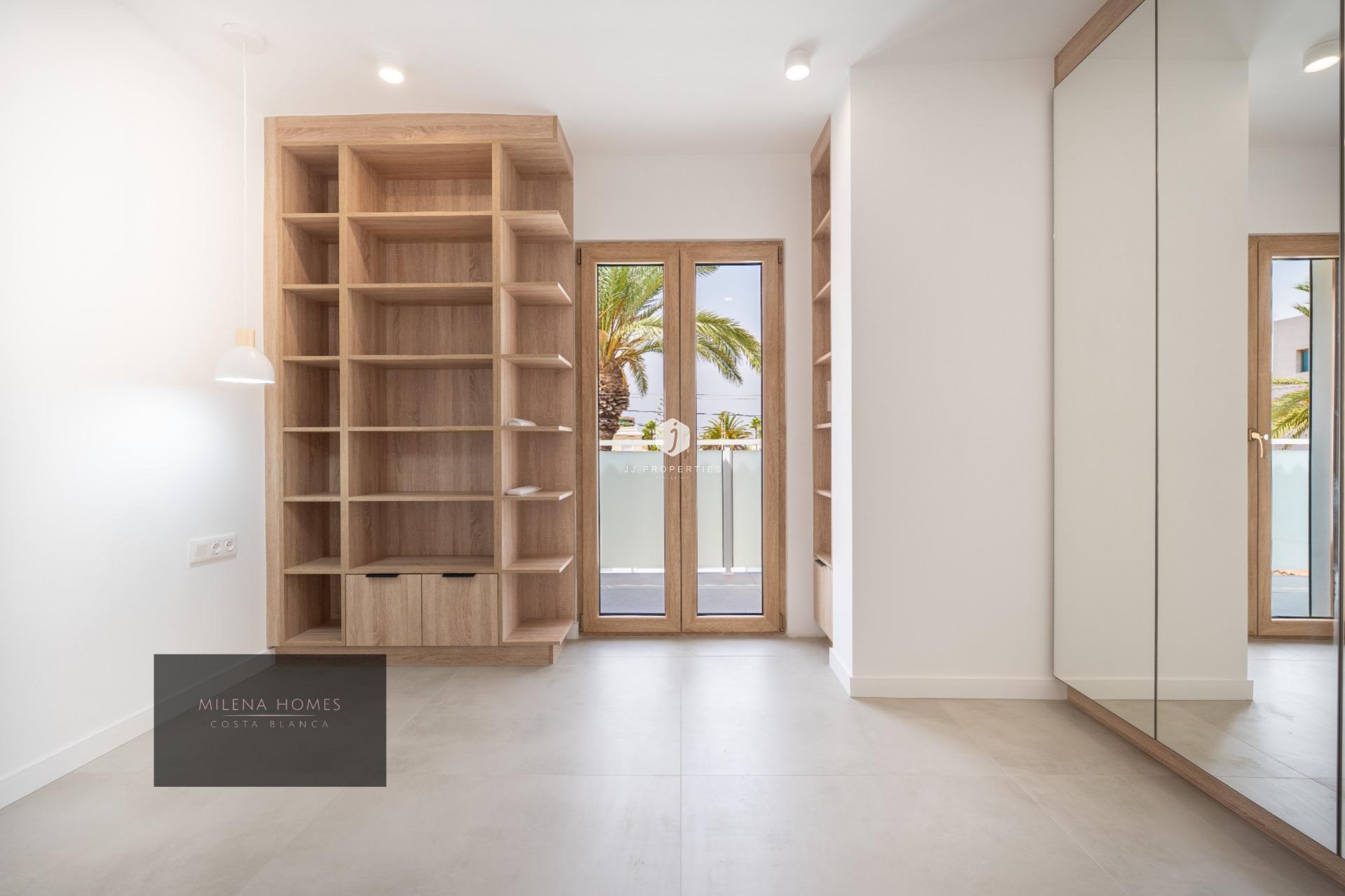 Tweedehands - Villa -
Cabo Roig