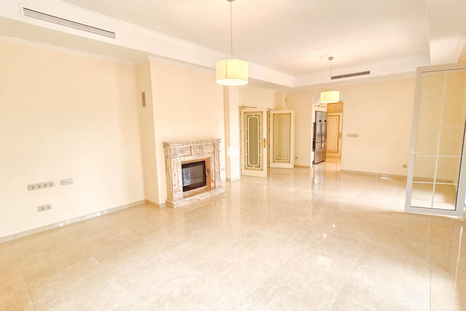 Tweedehands - Villa -
Cabo Roig