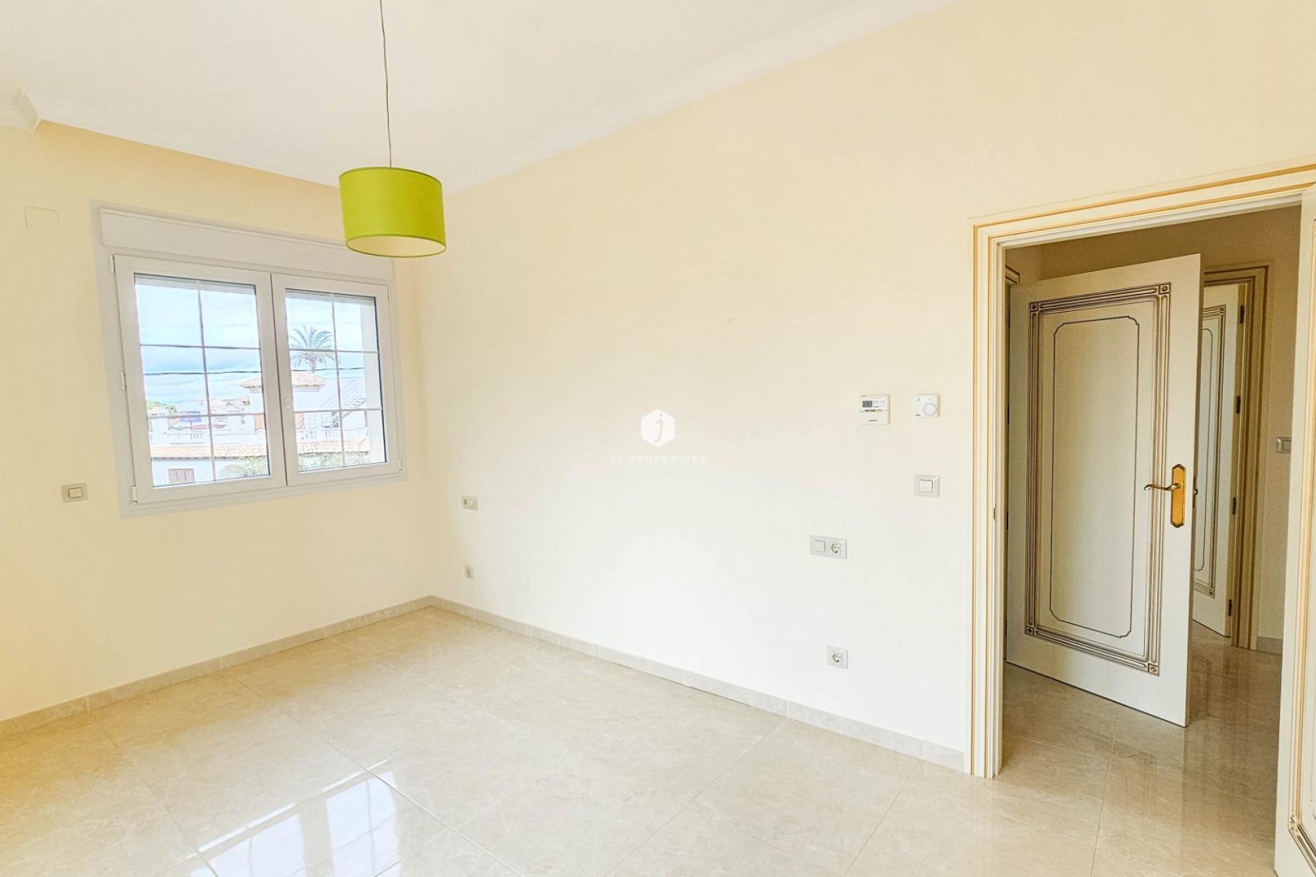 Tweedehands - Villa -
Cabo Roig