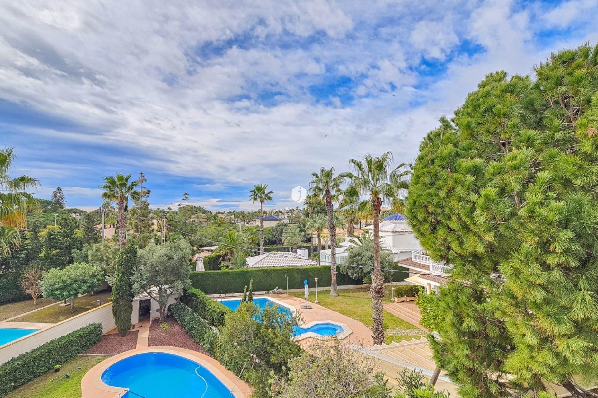 Tweedehands - Villa -
Cabo Roig