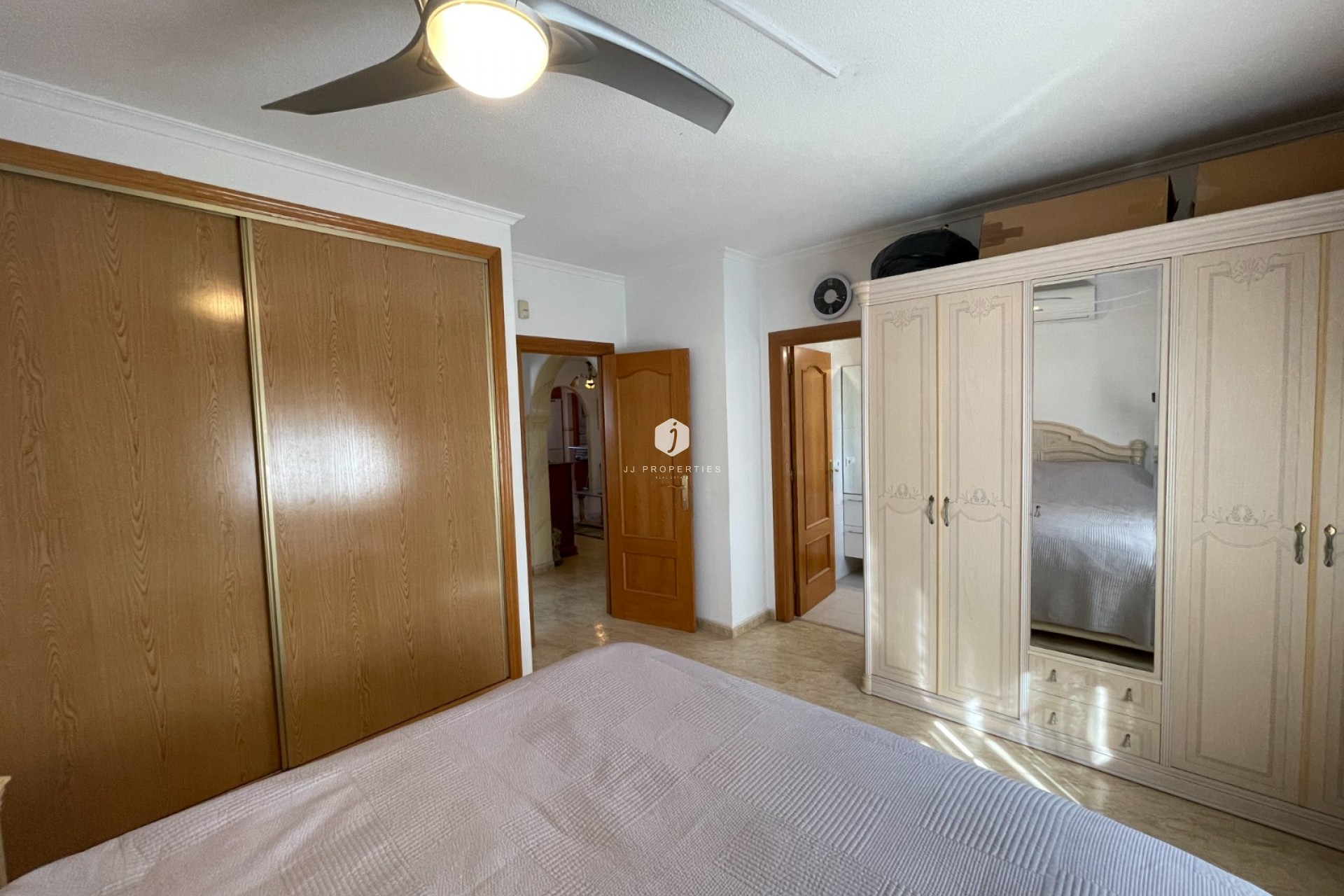 Tweedehands - Villa -
Catral - Costa Blanca