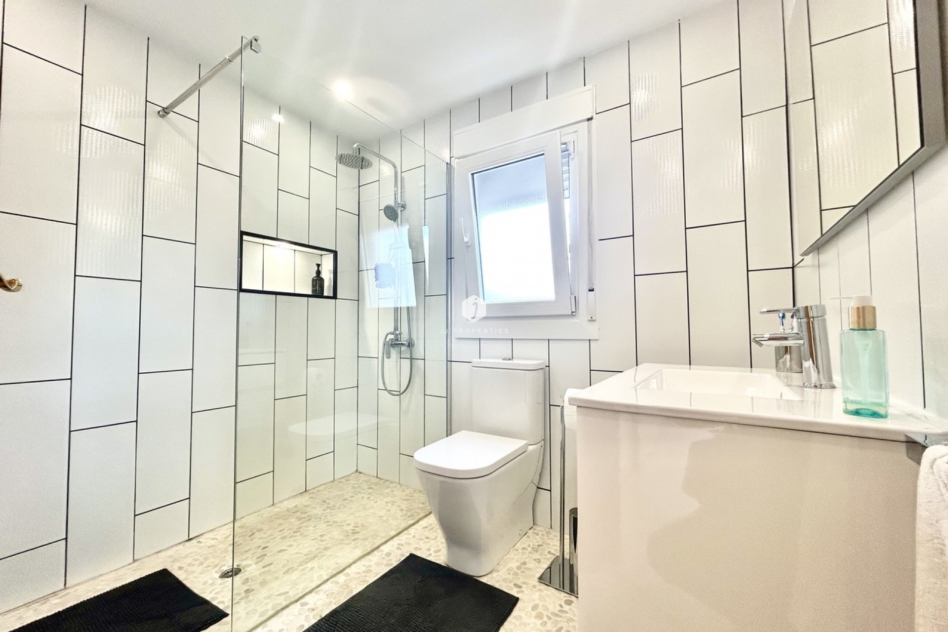 Tweedehands - Villa -
Catral - Costa Blanca