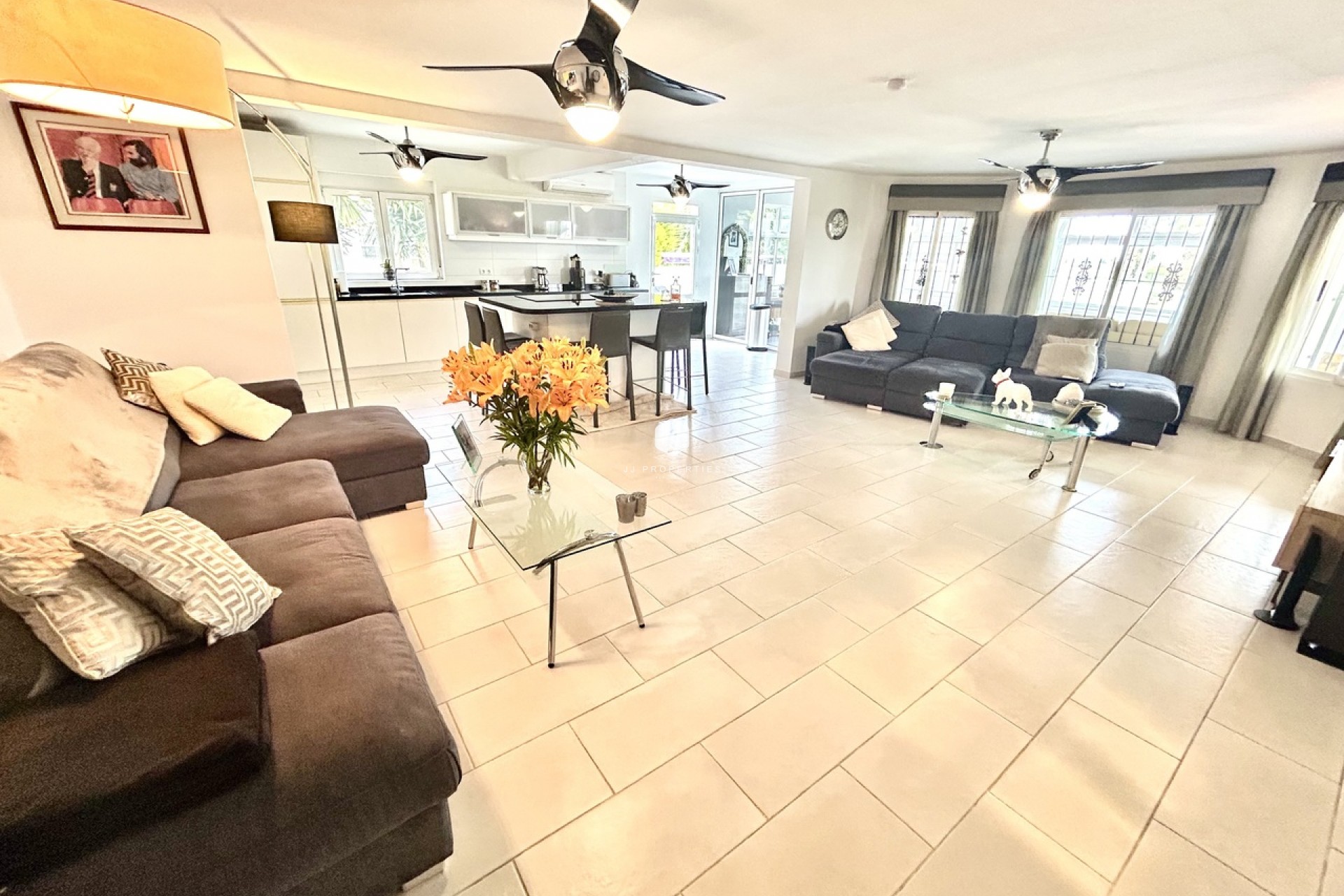 Tweedehands - Villa -
Catral - Costa Blanca