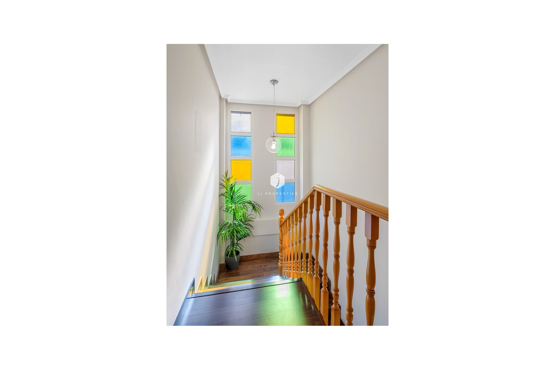 Tweedehands - Villa -
Ciudad De Las Comunicaciones - Costa Blanca
