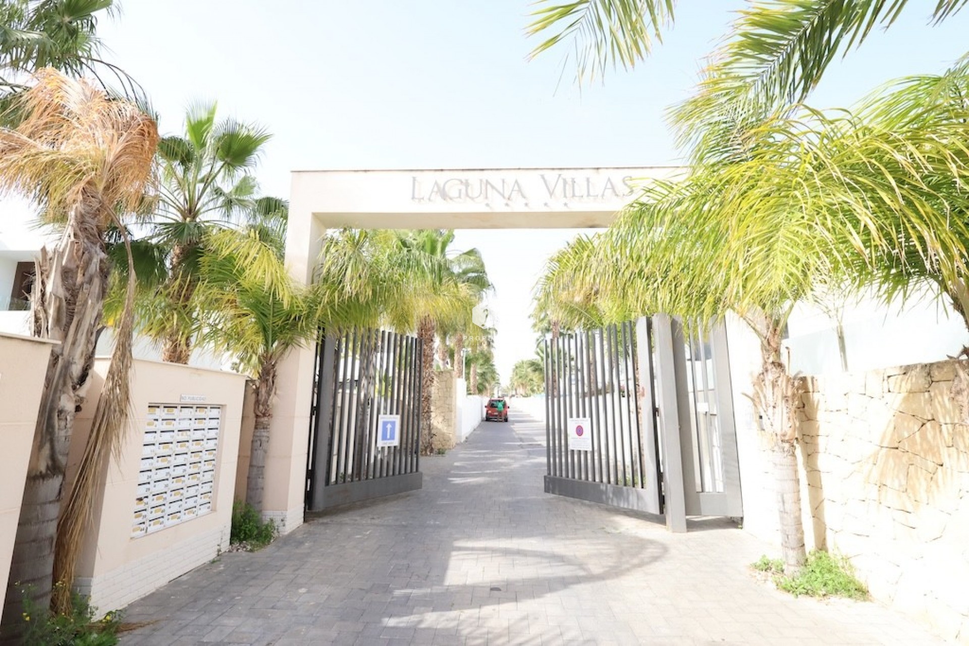 Tweedehands - Villa -
Ciudad Quesada - Costa Blanca