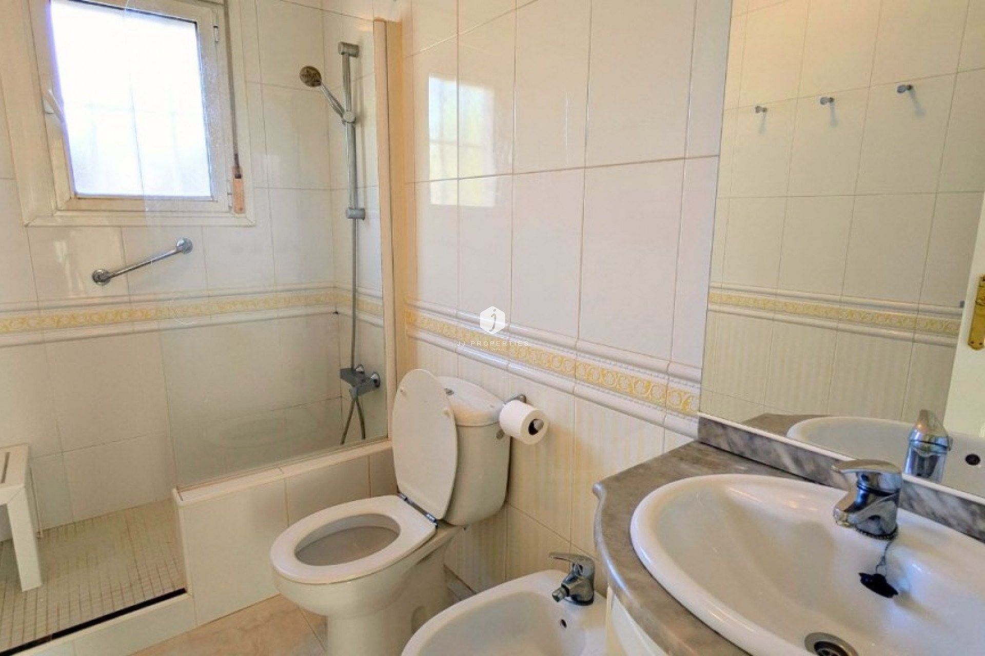 Tweedehands - Villa -
Ciudad Quesada - Costa Blanca