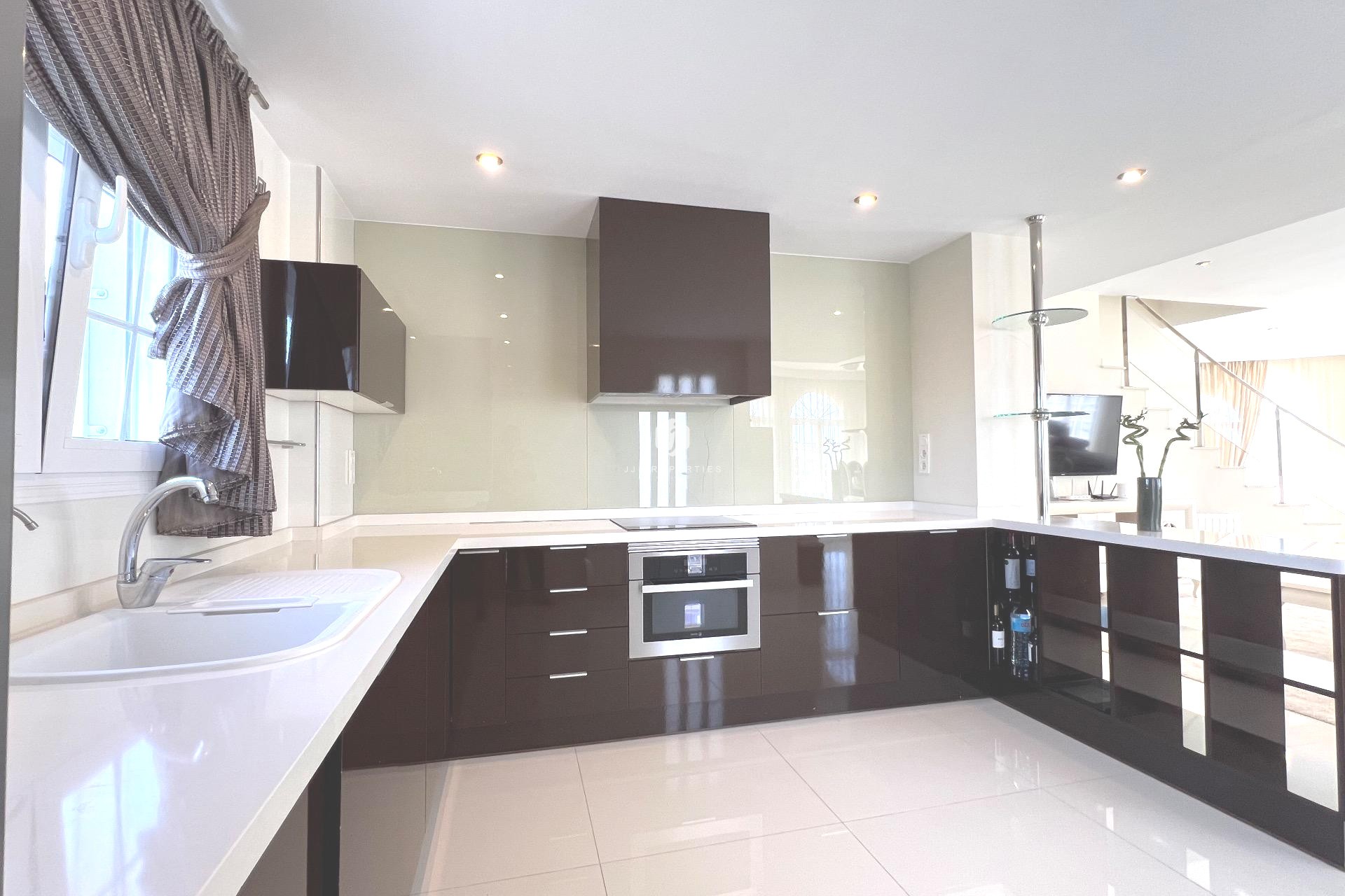 Tweedehands - Villa -
Ciudad Quesada - Costa Blanca