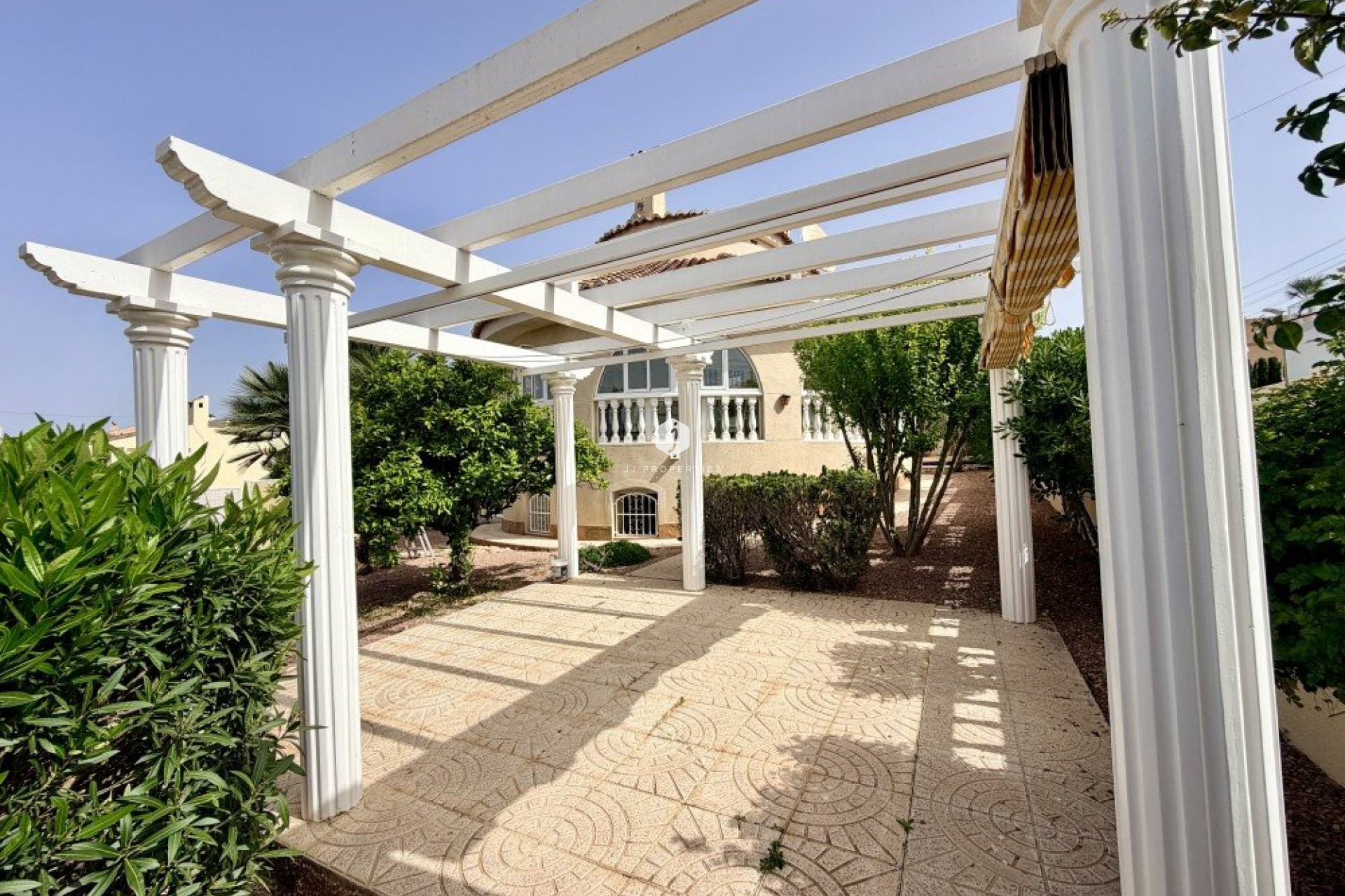 Tweedehands - Villa -
Ciudad Quesada - Costa Blanca