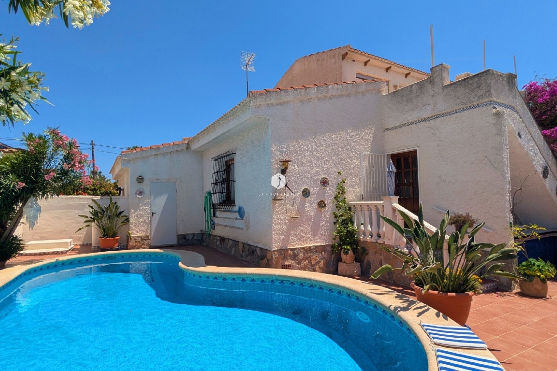 Tweedehands - Villa -
Ciudad Quesada - Costa Blanca