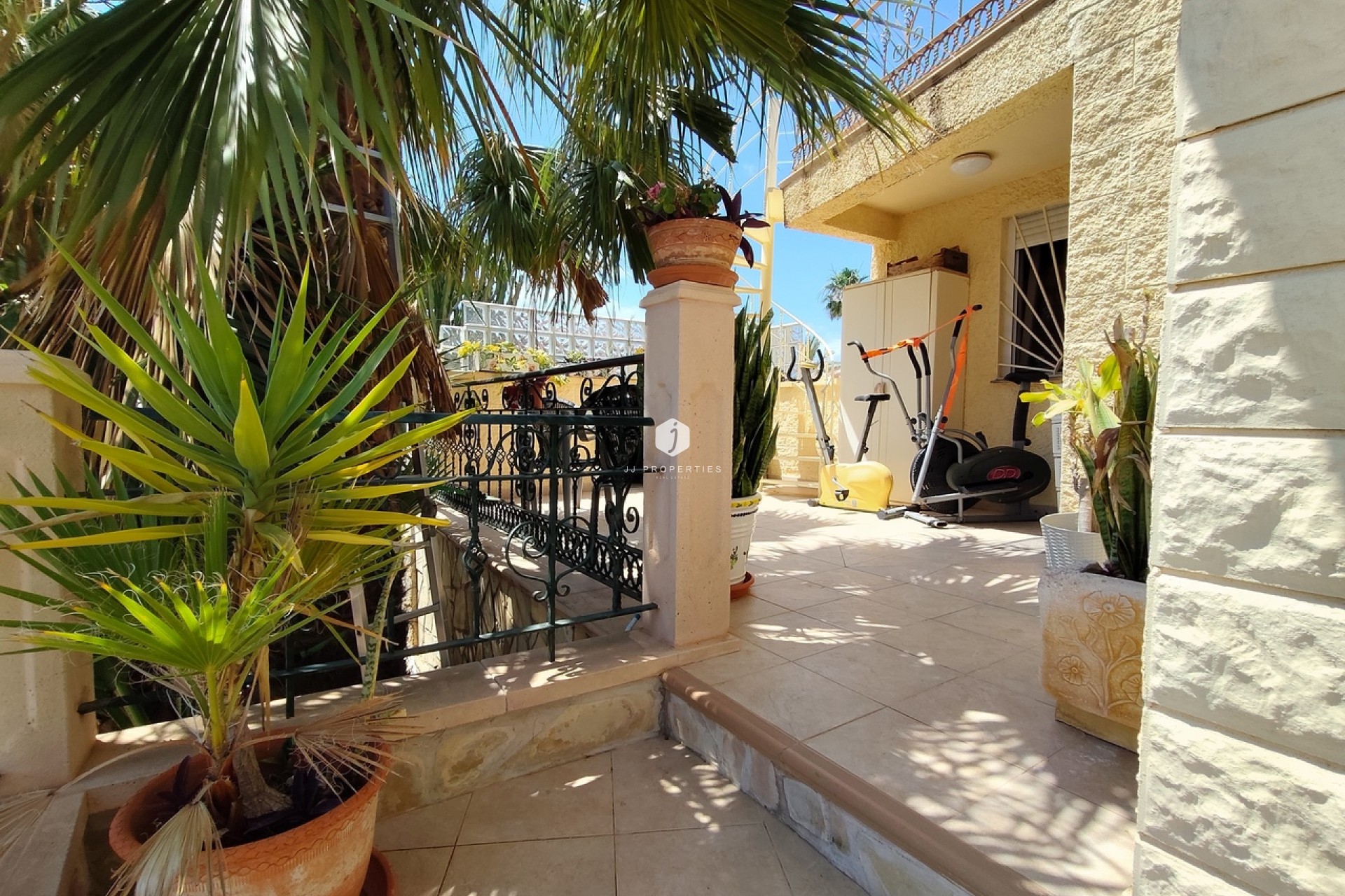 Tweedehands - Villa -
Ciudad Quesada - Costa Blanca